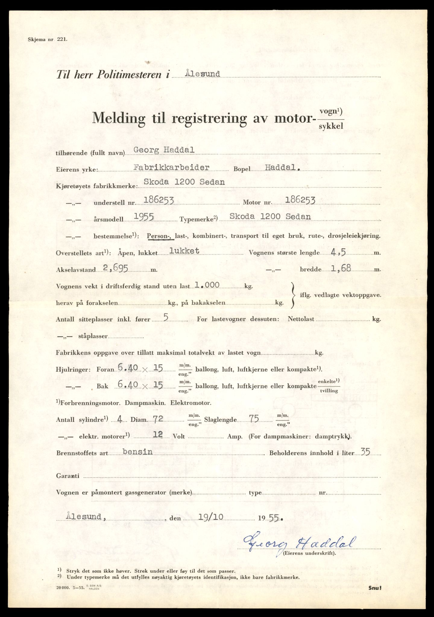 Møre og Romsdal vegkontor - Ålesund trafikkstasjon, AV/SAT-A-4099/F/Fe/L0049: Registreringskort for kjøretøy T 14864 - T 18613, 1927-1998, s. 1591