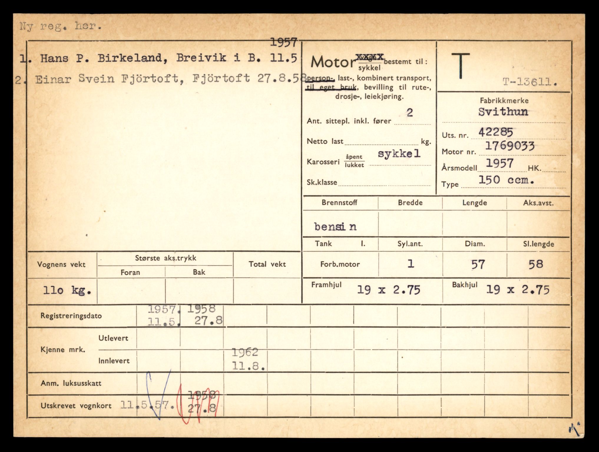 Møre og Romsdal vegkontor - Ålesund trafikkstasjon, AV/SAT-A-4099/F/Fe/L0040: Registreringskort for kjøretøy T 13531 - T 13709, 1927-1998, s. 1448