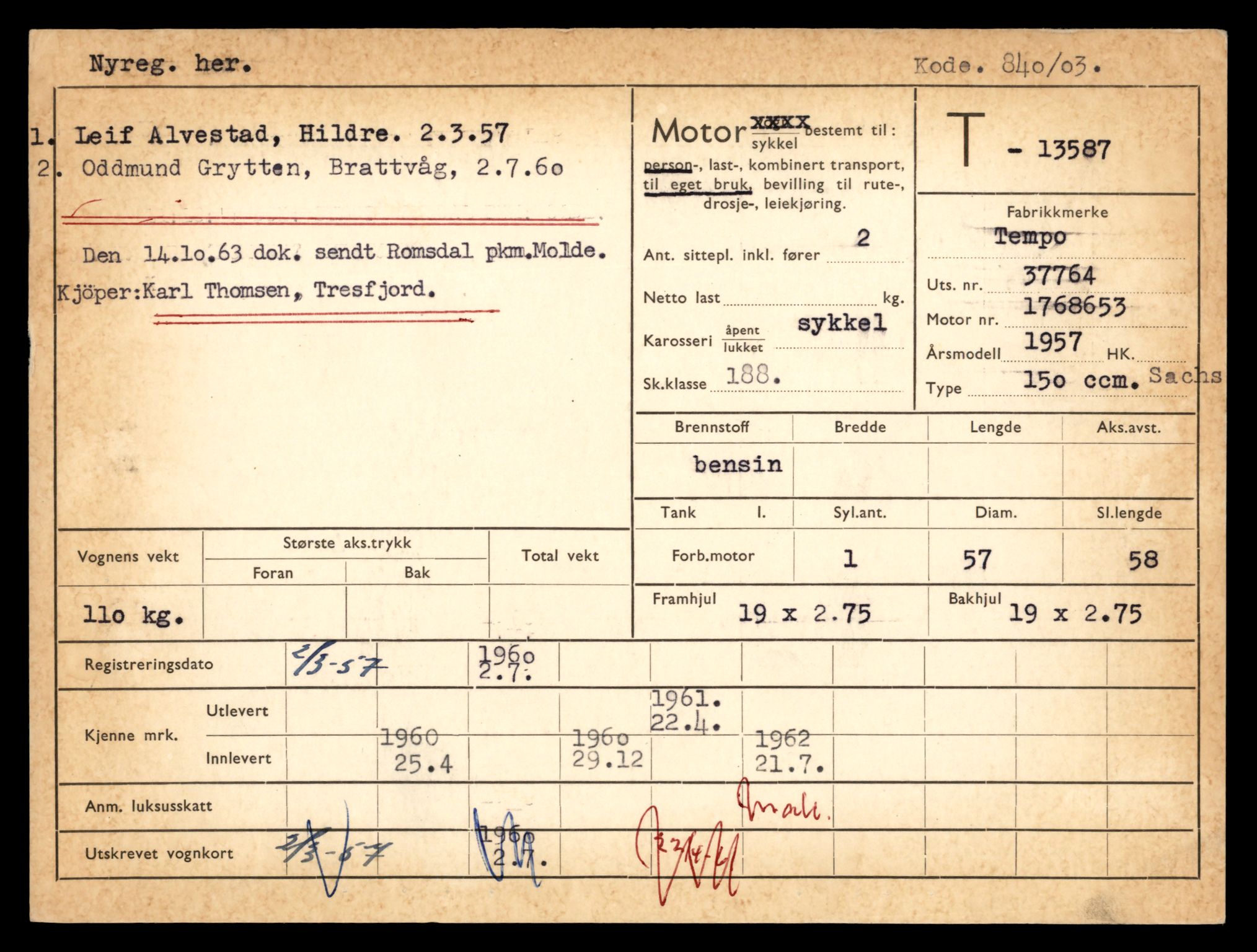 Møre og Romsdal vegkontor - Ålesund trafikkstasjon, AV/SAT-A-4099/F/Fe/L0040: Registreringskort for kjøretøy T 13531 - T 13709, 1927-1998, s. 1017