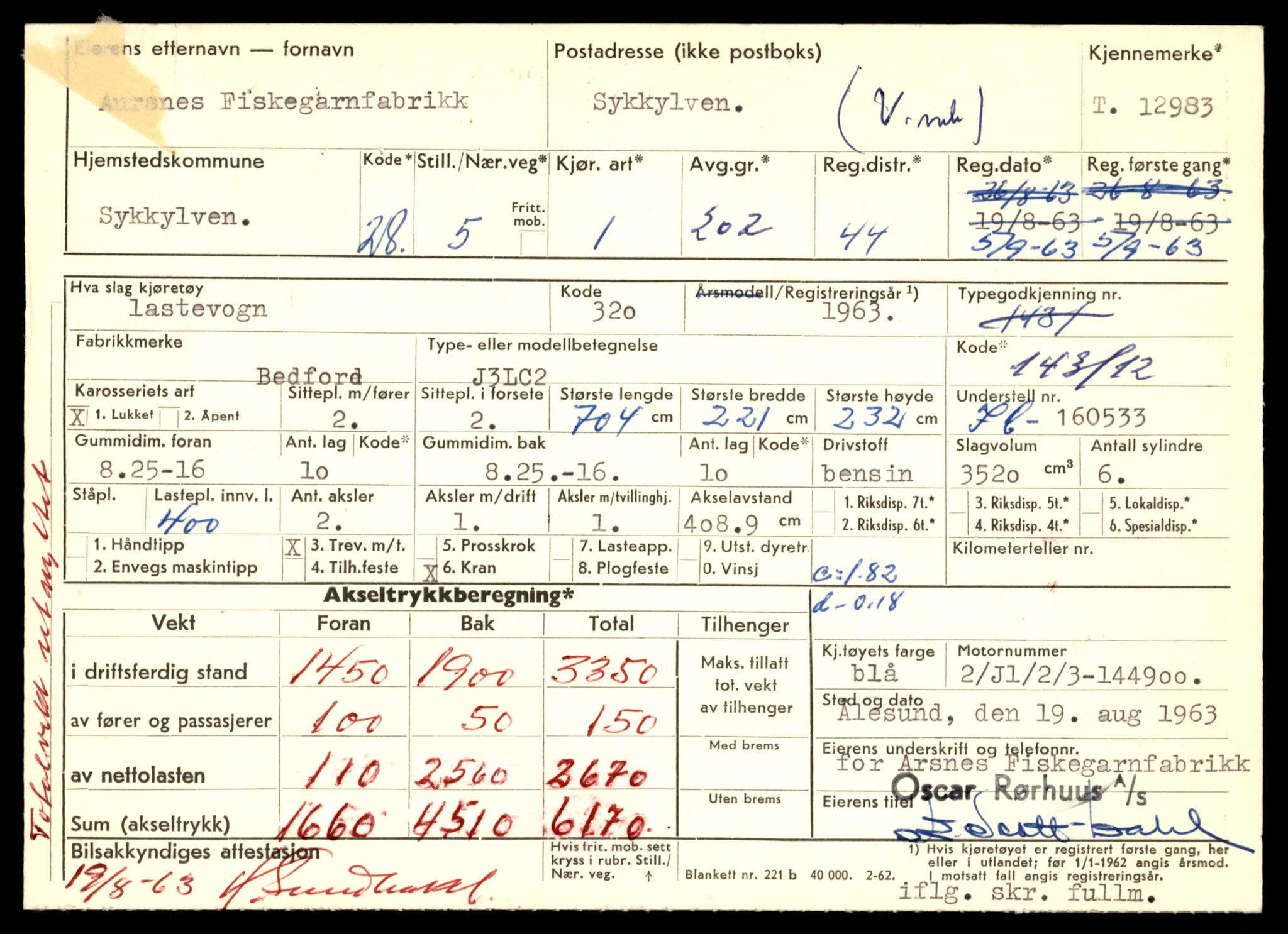 Møre og Romsdal vegkontor - Ålesund trafikkstasjon, AV/SAT-A-4099/F/Fe/L0036: Registreringskort for kjøretøy T 12831 - T 13030, 1927-1998, s. 2275