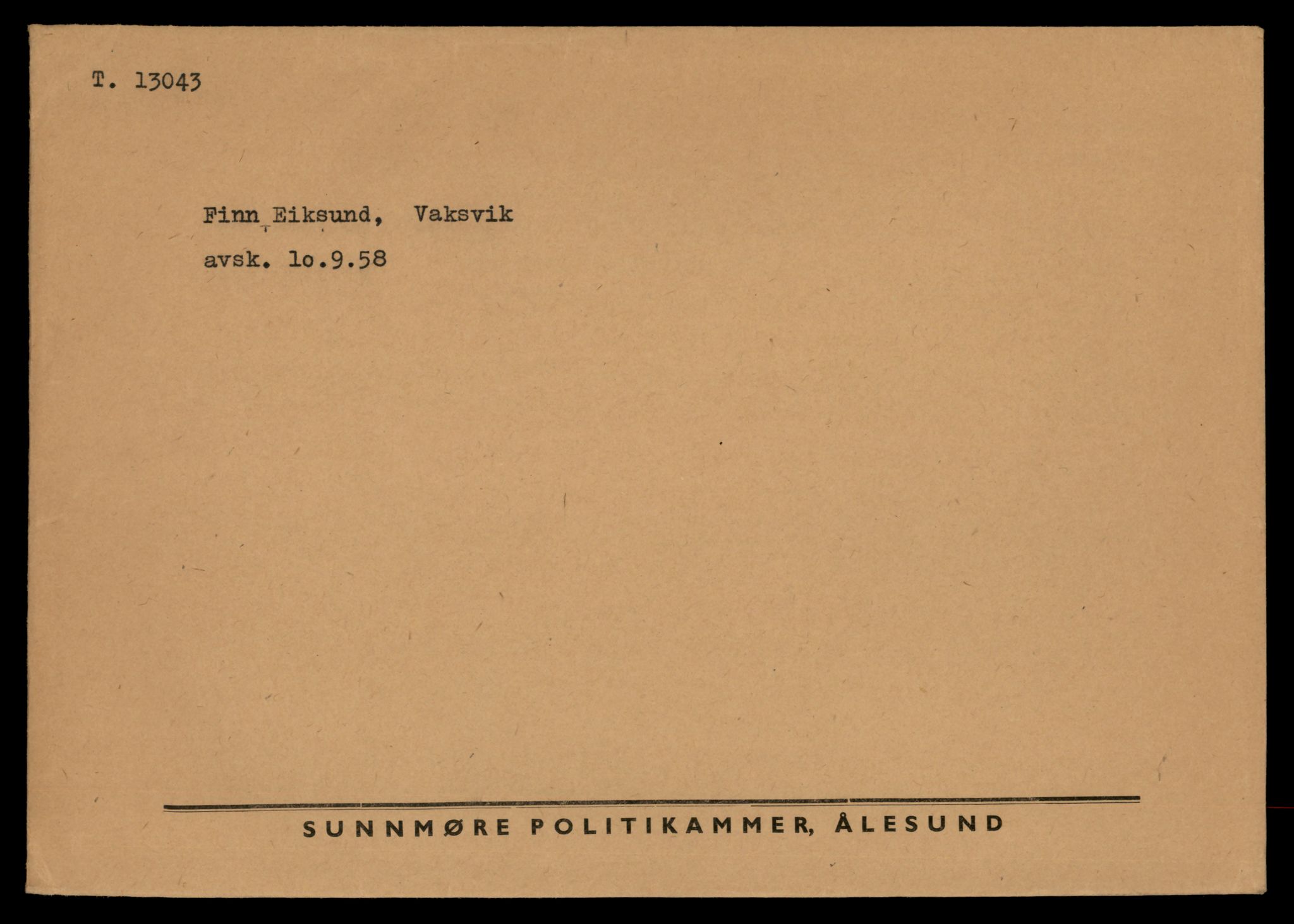 Møre og Romsdal vegkontor - Ålesund trafikkstasjon, AV/SAT-A-4099/F/Fe/L0037: Registreringskort for kjøretøy T 13031 - T 13179, 1927-1998, s. 281