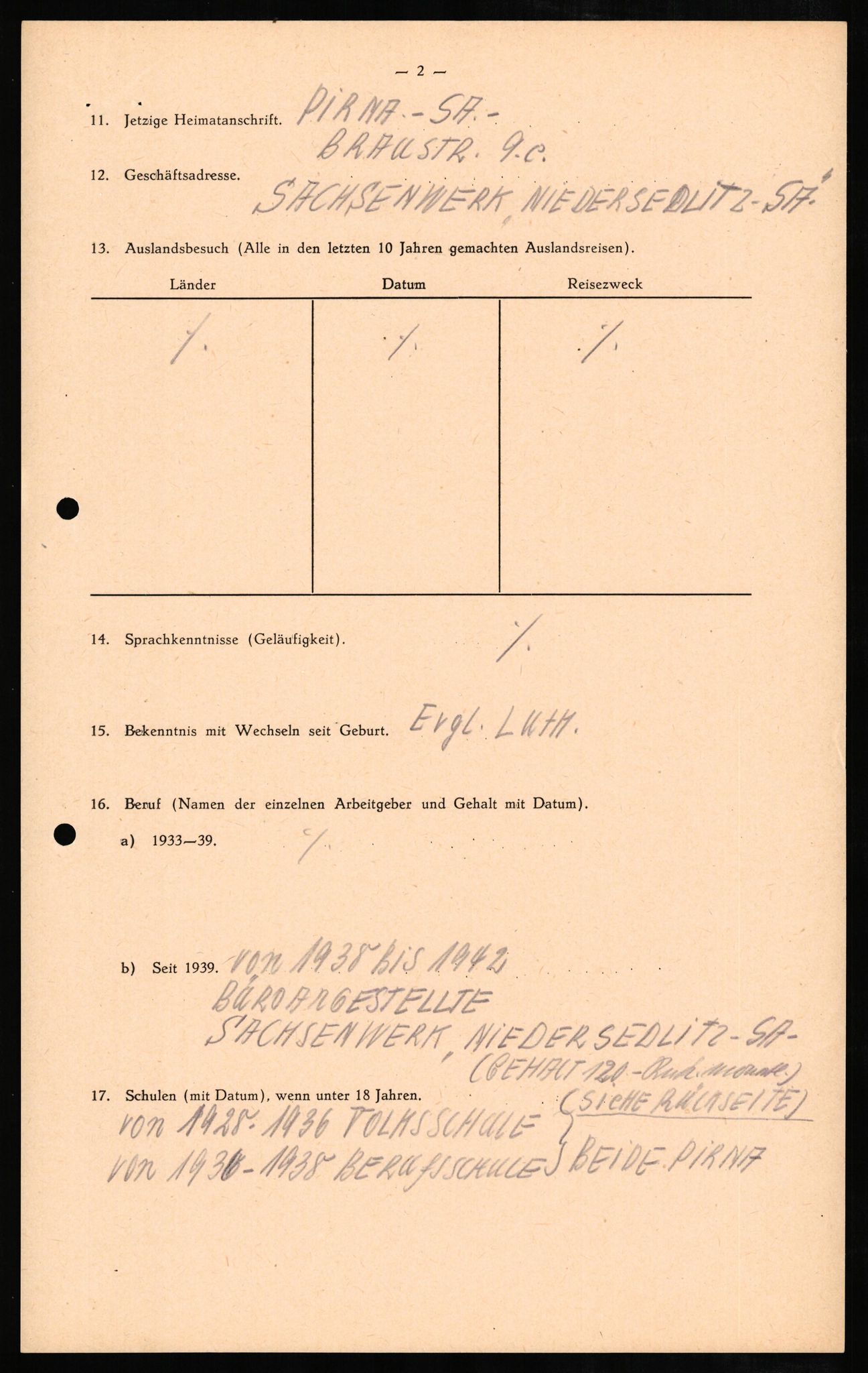 Forsvaret, Forsvarets overkommando II, RA/RAFA-3915/D/Db/L0007: CI Questionaires. Tyske okkupasjonsstyrker i Norge. Tyskere., 1945-1946, s. 33