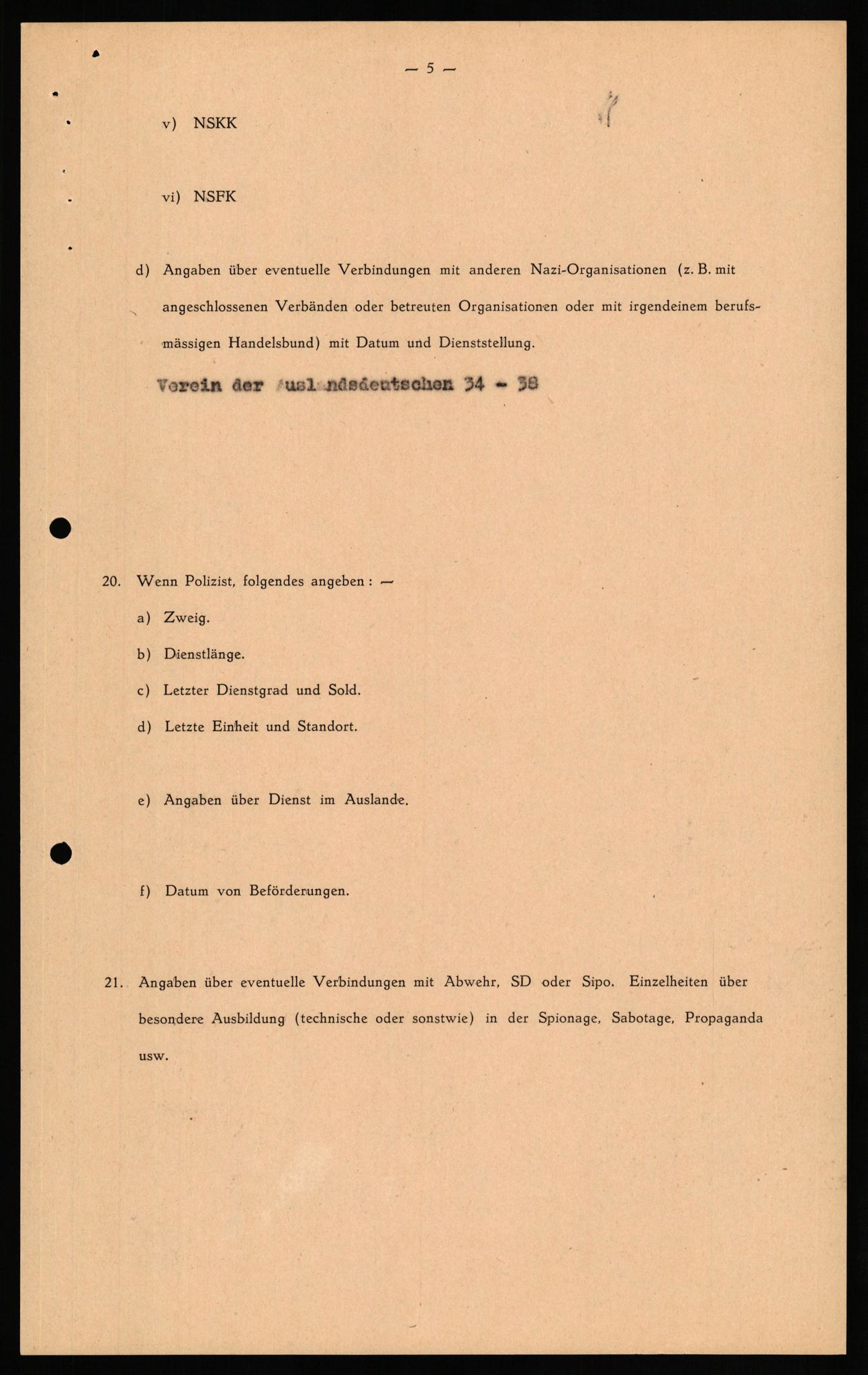 Forsvaret, Forsvarets overkommando II, AV/RA-RAFA-3915/D/Db/L0027: CI Questionaires. Tyske okkupasjonsstyrker i Norge. Tyskere., 1945-1946, s. 162