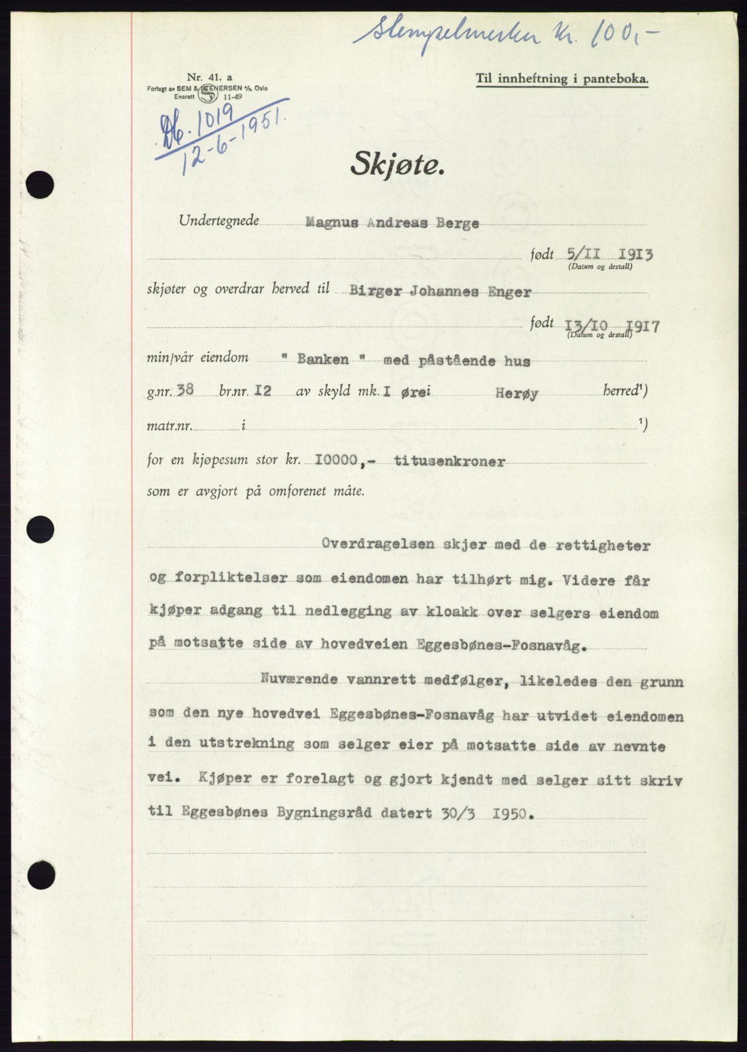 Søre Sunnmøre sorenskriveri, SAT/A-4122/1/2/2C/L0089: Pantebok nr. 15A, 1951-1951, Dagboknr: 1019/1951