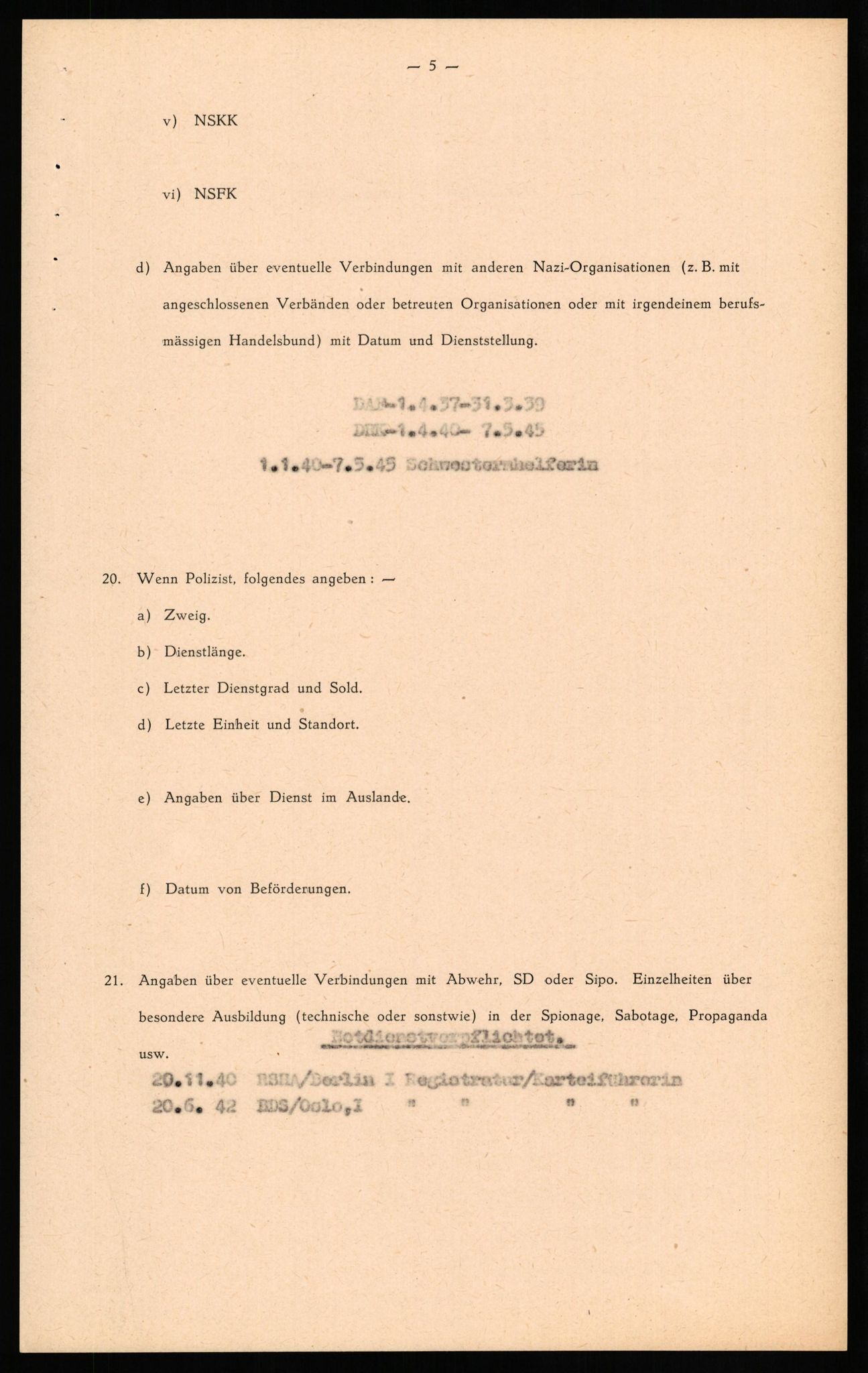 Forsvaret, Forsvarets overkommando II, RA/RAFA-3915/D/Db/L0029: CI Questionaires. Tyske okkupasjonsstyrker i Norge. Tyskere., 1945-1946, s. 71