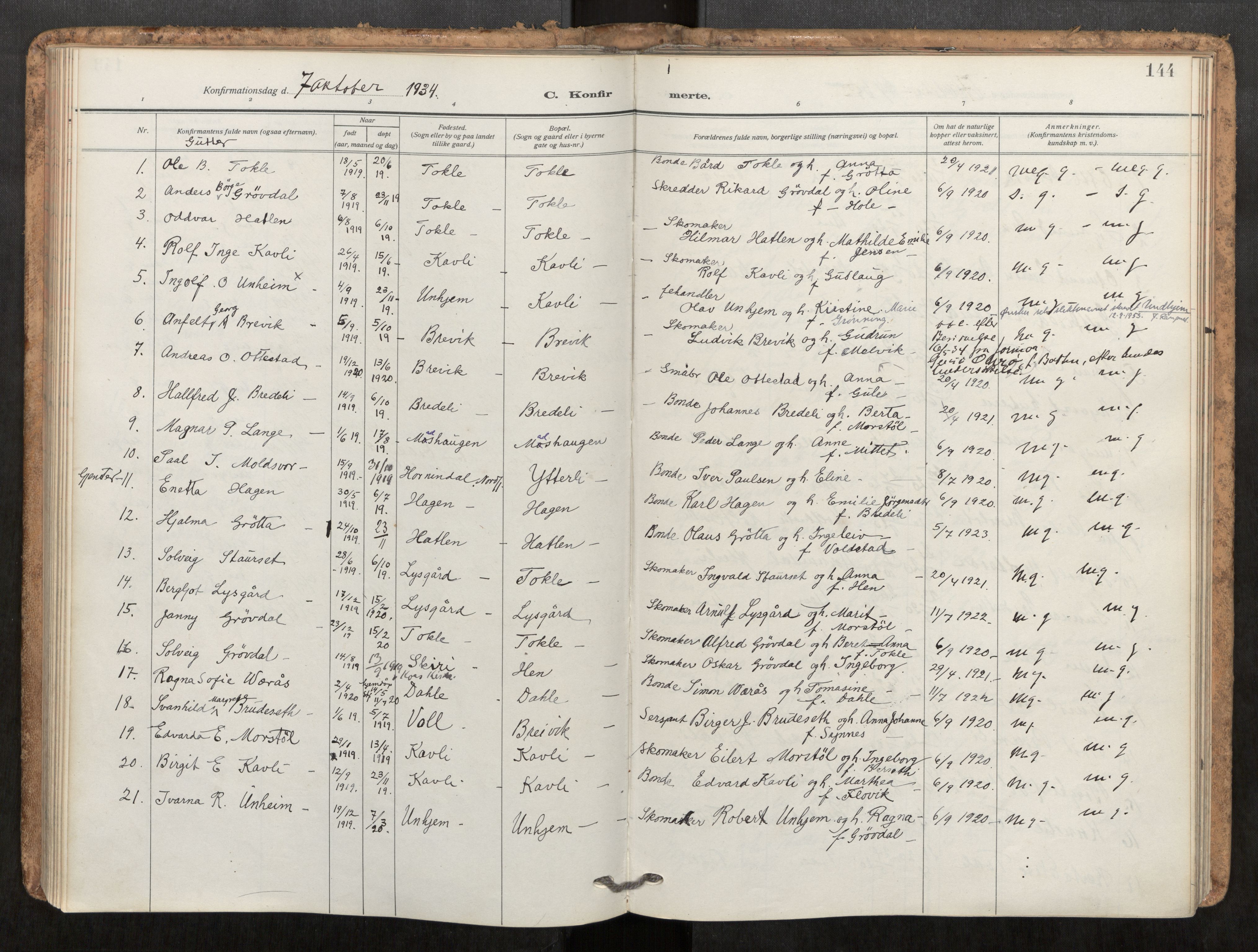 Ministerialprotokoller, klokkerbøker og fødselsregistre - Møre og Romsdal, AV/SAT-A-1454/545/L0596: Ministerialbok nr. 545A04, 1921-1956, s. 144