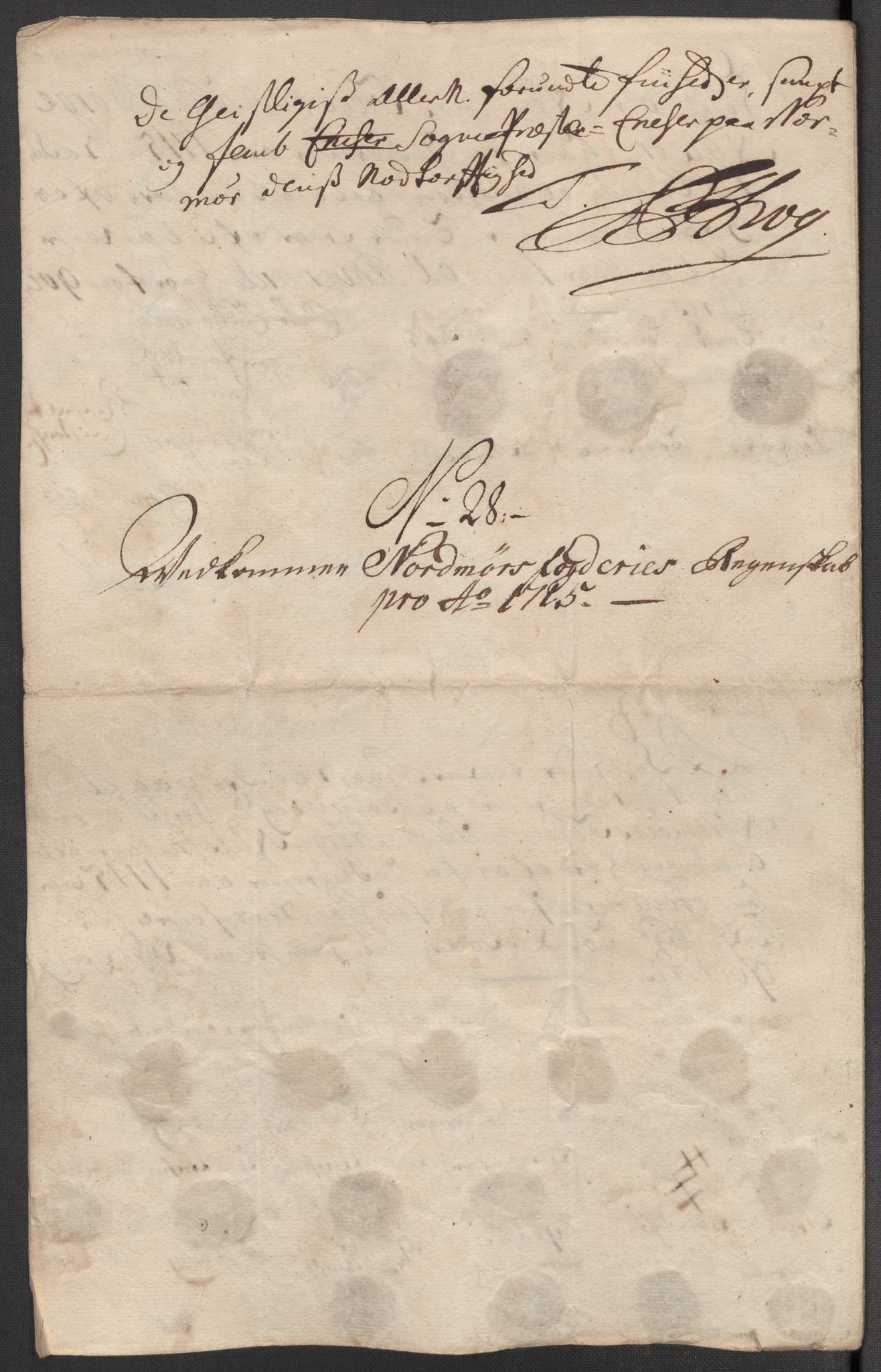 Rentekammeret inntil 1814, Reviderte regnskaper, Fogderegnskap, AV/RA-EA-4092/R56/L3748: Fogderegnskap Nordmøre, 1714-1715, s. 507