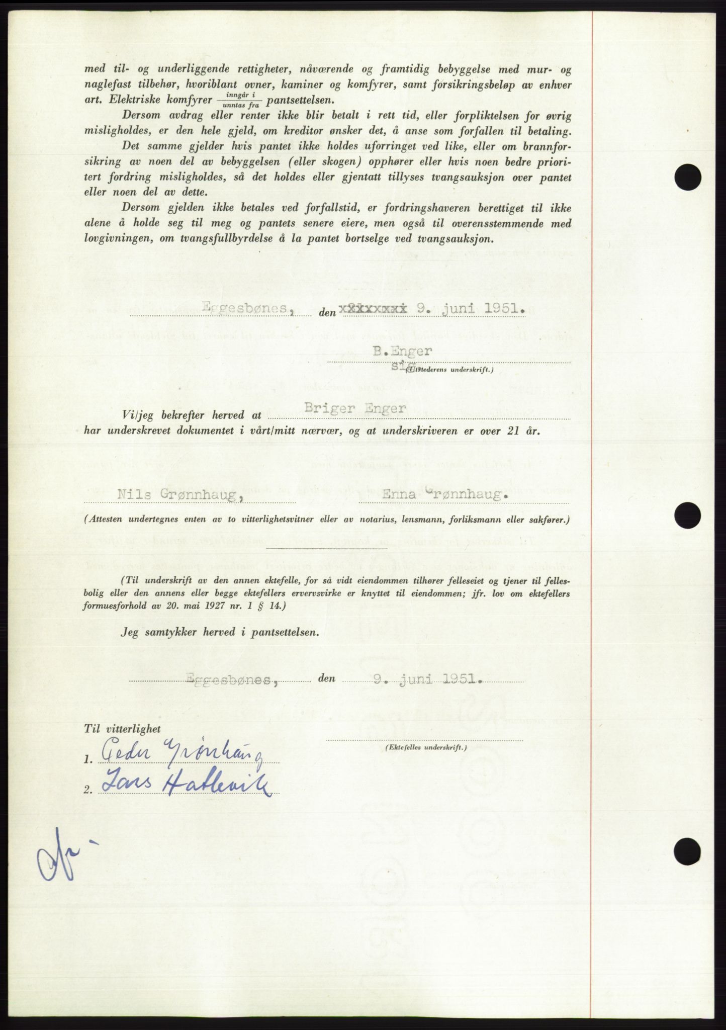 Søre Sunnmøre sorenskriveri, AV/SAT-A-4122/1/2/2C/L0120: Pantebok nr. 8B, 1951-1951, Dagboknr: 1020/1951