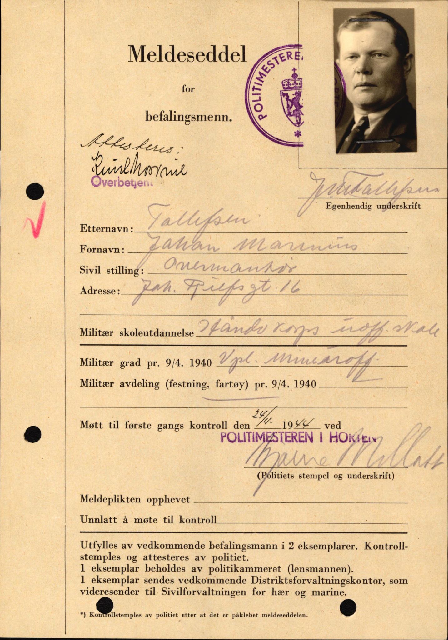 Forsvaret, Forsvarets krigshistoriske avdeling, AV/RA-RAFA-2017/Y/Yf/L0209: II-C-11-2121  -  Okkupasjonstiden.  Meldesedler for befal med foto og oppl. om militær grad 9. apr. 1940., 1944-1945, s. 1079