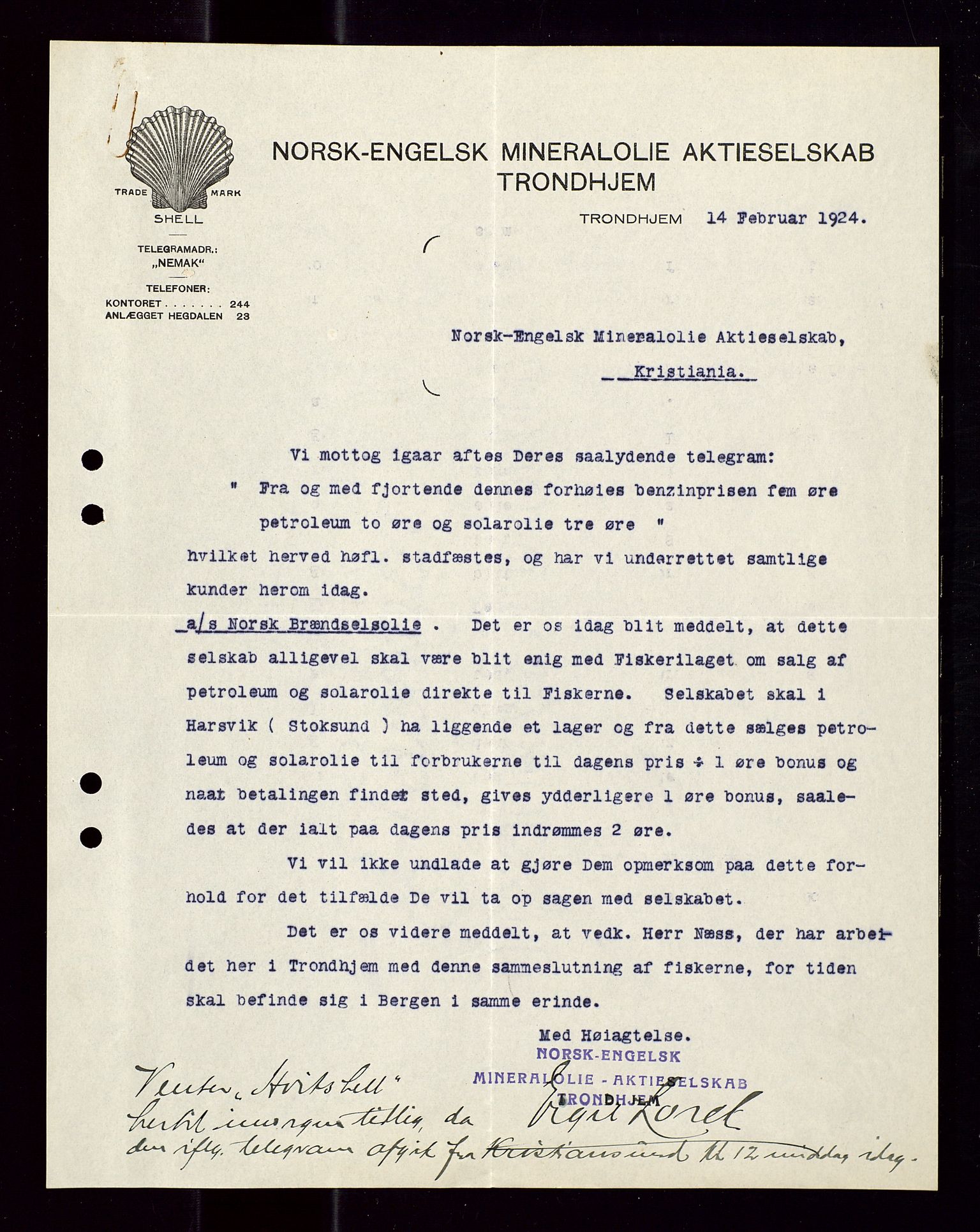 Pa 1521 - A/S Norske Shell, AV/SAST-A-101915/E/Ea/Eaa/L0012: Sjefskorrespondanse, 1924, s. 677