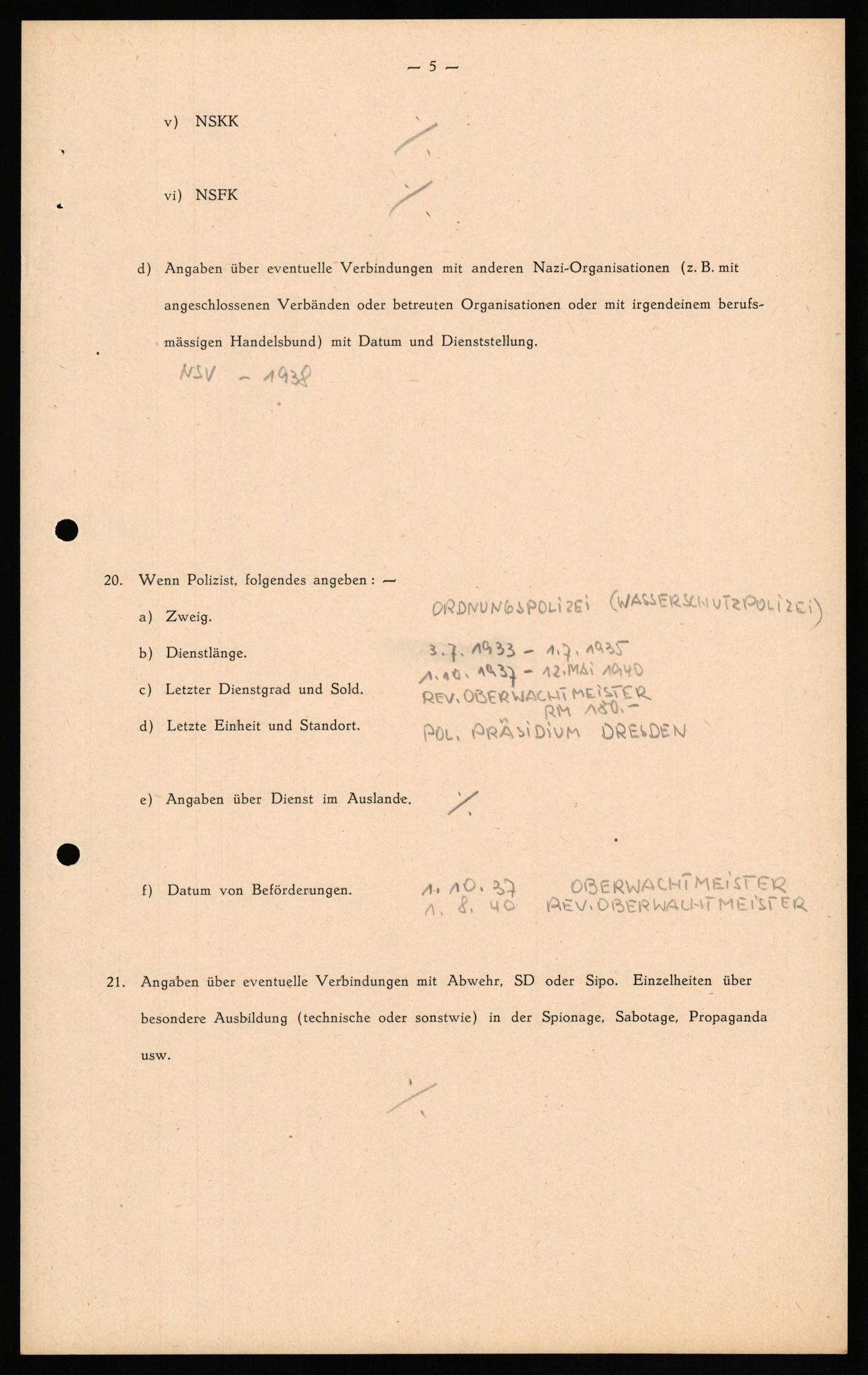 Forsvaret, Forsvarets overkommando II, AV/RA-RAFA-3915/D/Db/L0025: CI Questionaires. Tyske okkupasjonsstyrker i Norge. Tyskere., 1945-1946, s. 283