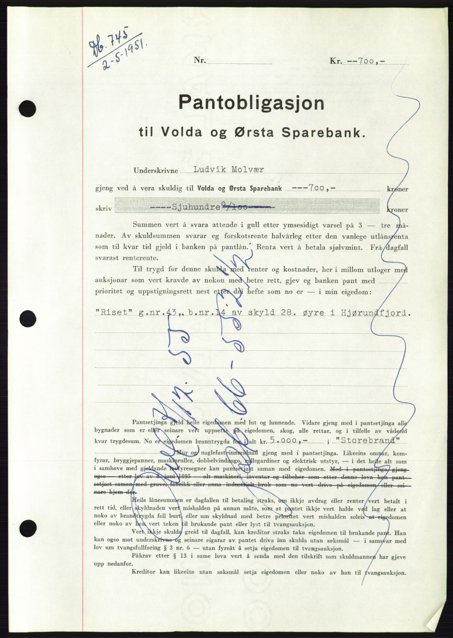 Søre Sunnmøre sorenskriveri, SAT/A-4122/1/2/2C/L0120: Pantebok nr. 8B, 1951-1951, Dagboknr: 745/1951