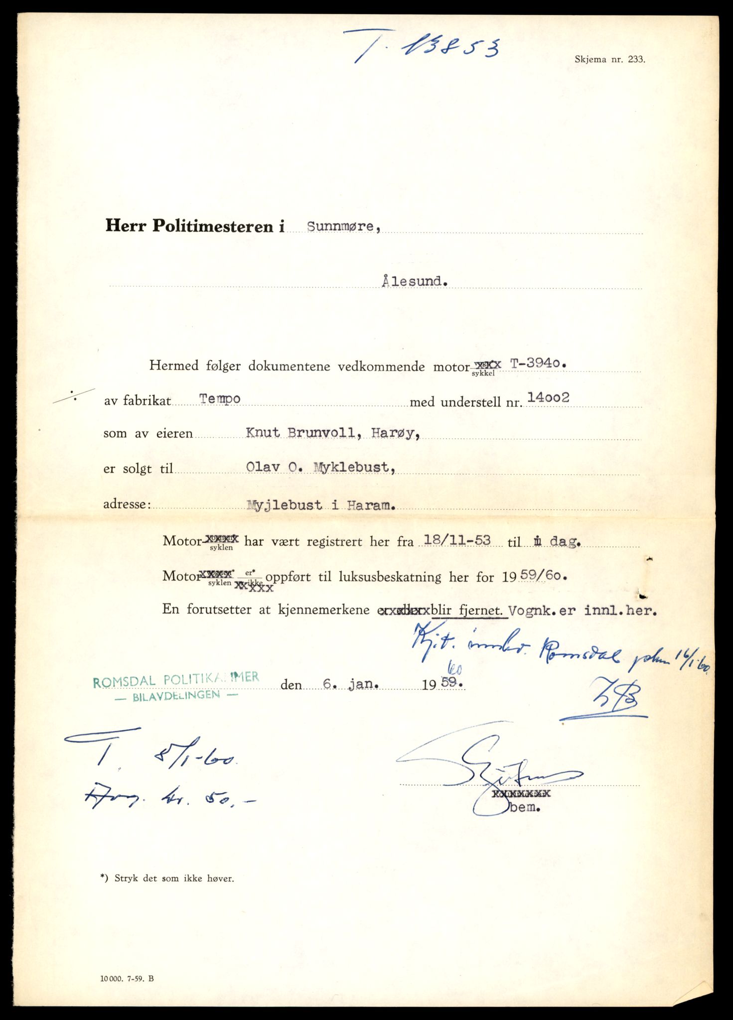 Møre og Romsdal vegkontor - Ålesund trafikkstasjon, AV/SAT-A-4099/F/Fe/L0041: Registreringskort for kjøretøy T 13710 - T 13905, 1927-1998, s. 2607