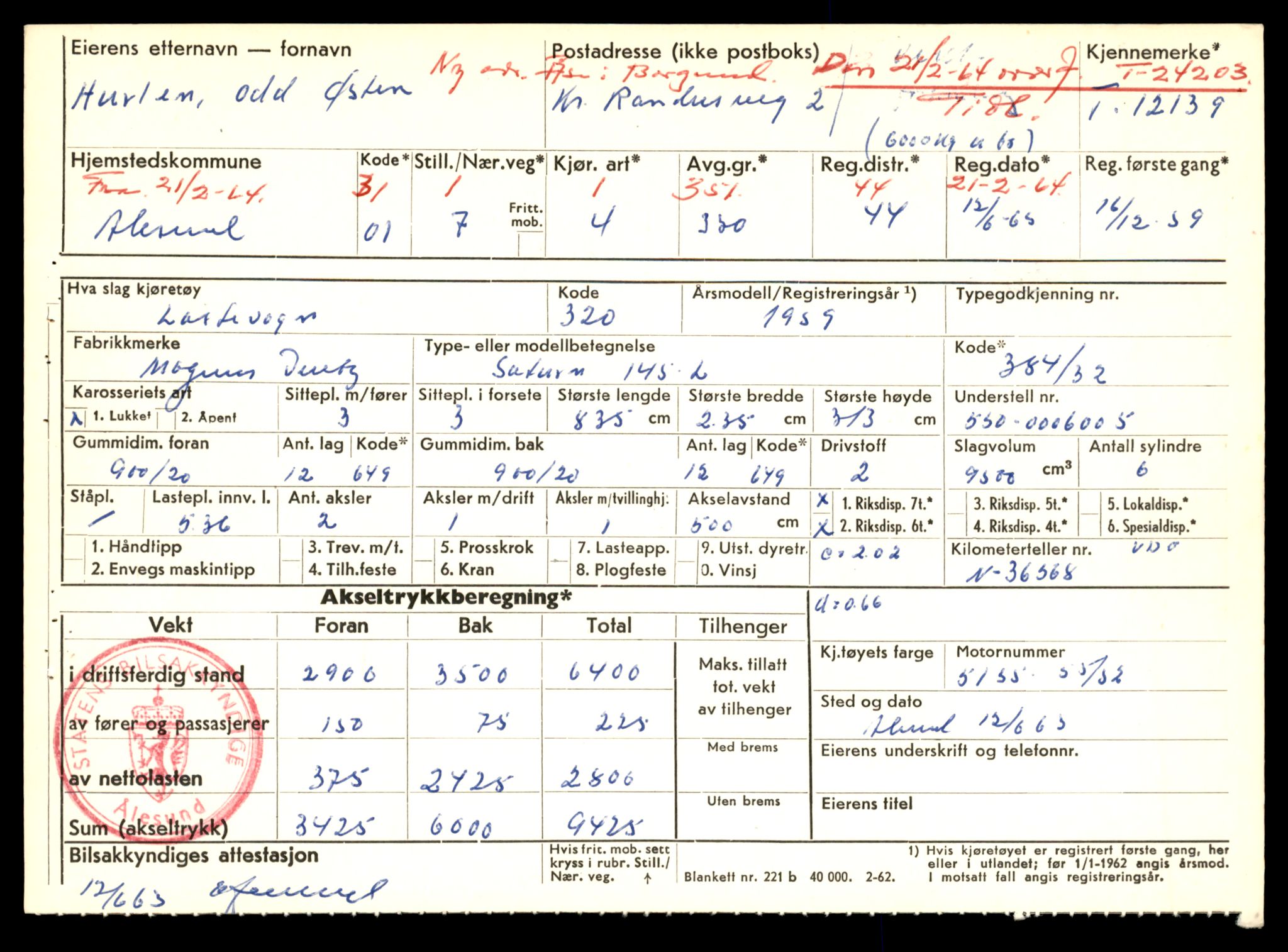 Møre og Romsdal vegkontor - Ålesund trafikkstasjon, AV/SAT-A-4099/F/Fe/L0032: Registreringskort for kjøretøy T 11997 - T 12149, 1927-1998, s. 3565
