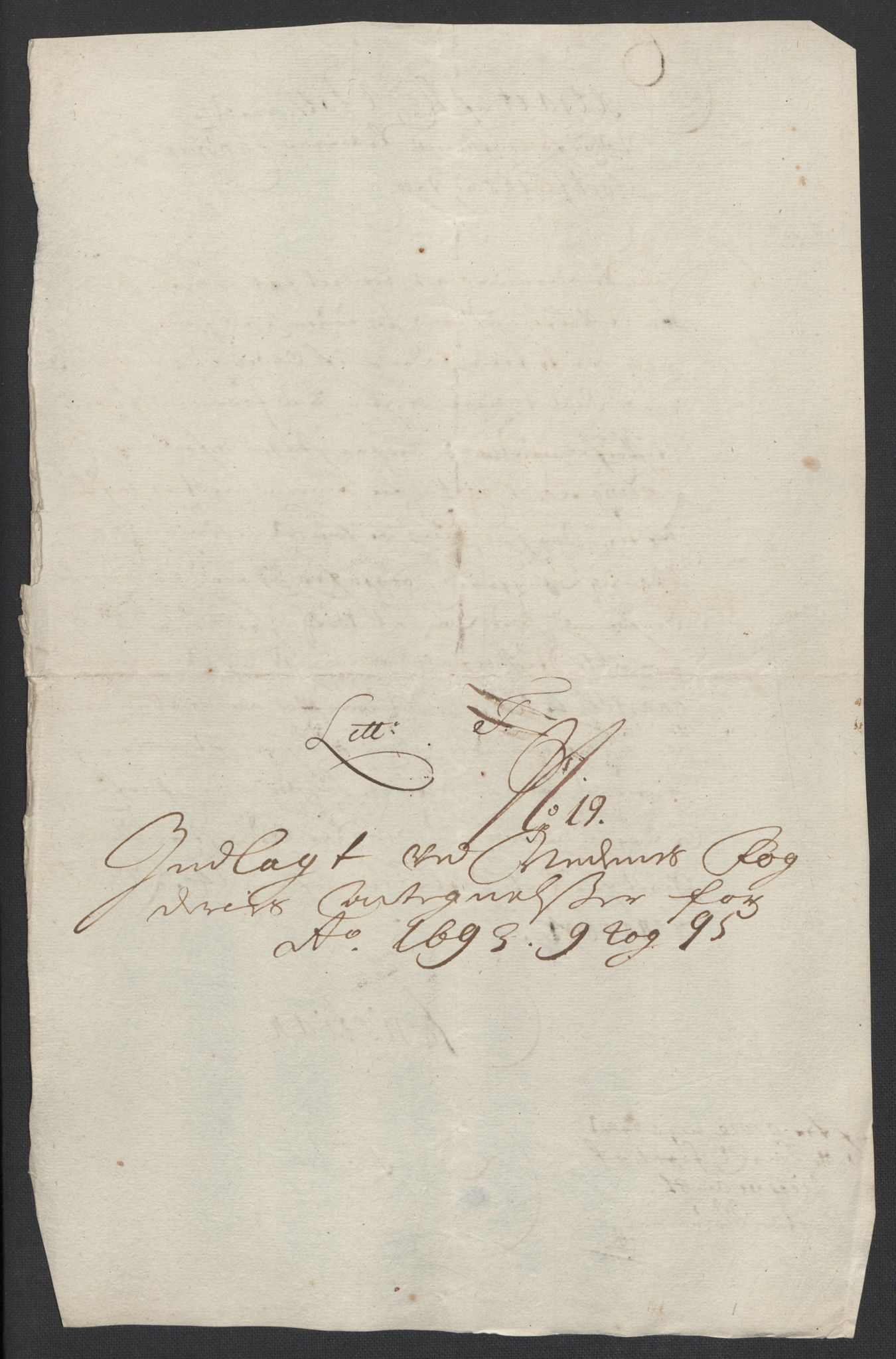 Rentekammeret inntil 1814, Reviderte regnskaper, Fogderegnskap, AV/RA-EA-4092/R39/L2313: Fogderegnskap Nedenes, 1696-1697, s. 275