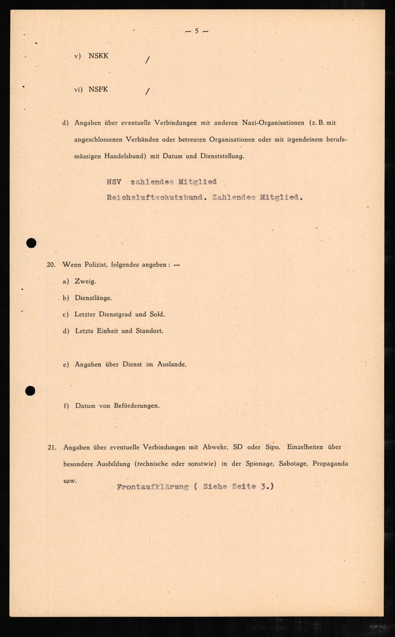 Forsvaret, Forsvarets overkommando II, AV/RA-RAFA-3915/D/Db/L0005: CI Questionaires. Tyske okkupasjonsstyrker i Norge. Tyskere., 1945-1946, s. 9