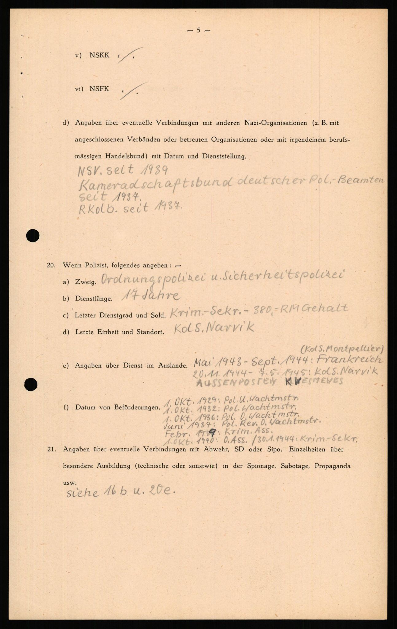 Forsvaret, Forsvarets overkommando II, AV/RA-RAFA-3915/D/Db/L0017: CI Questionaires. Tyske okkupasjonsstyrker i Norge. Tyskere., 1945-1946, s. 359