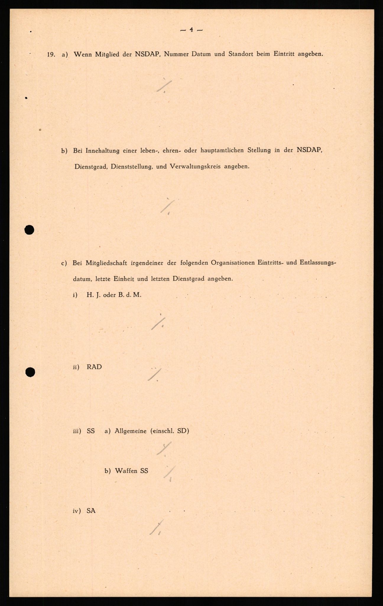 Forsvaret, Forsvarets overkommando II, RA/RAFA-3915/D/Db/L0026: CI Questionaires. Tyske okkupasjonsstyrker i Norge. Tyskere., 1945-1946, s. 148