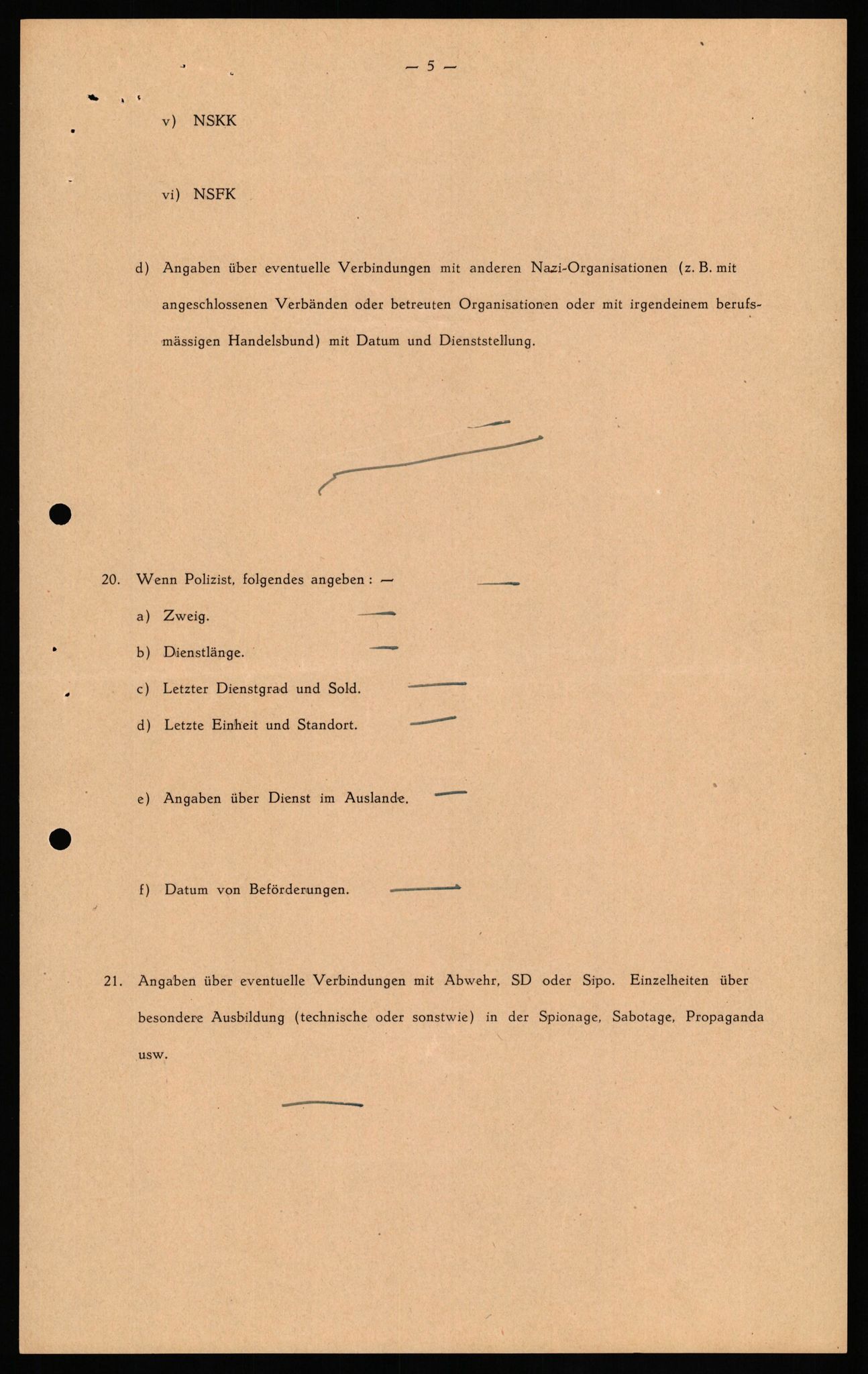 Forsvaret, Forsvarets overkommando II, AV/RA-RAFA-3915/D/Db/L0030: CI Questionaires. Tyske okkupasjonsstyrker i Norge. Tyskere., 1945-1946, s. 484