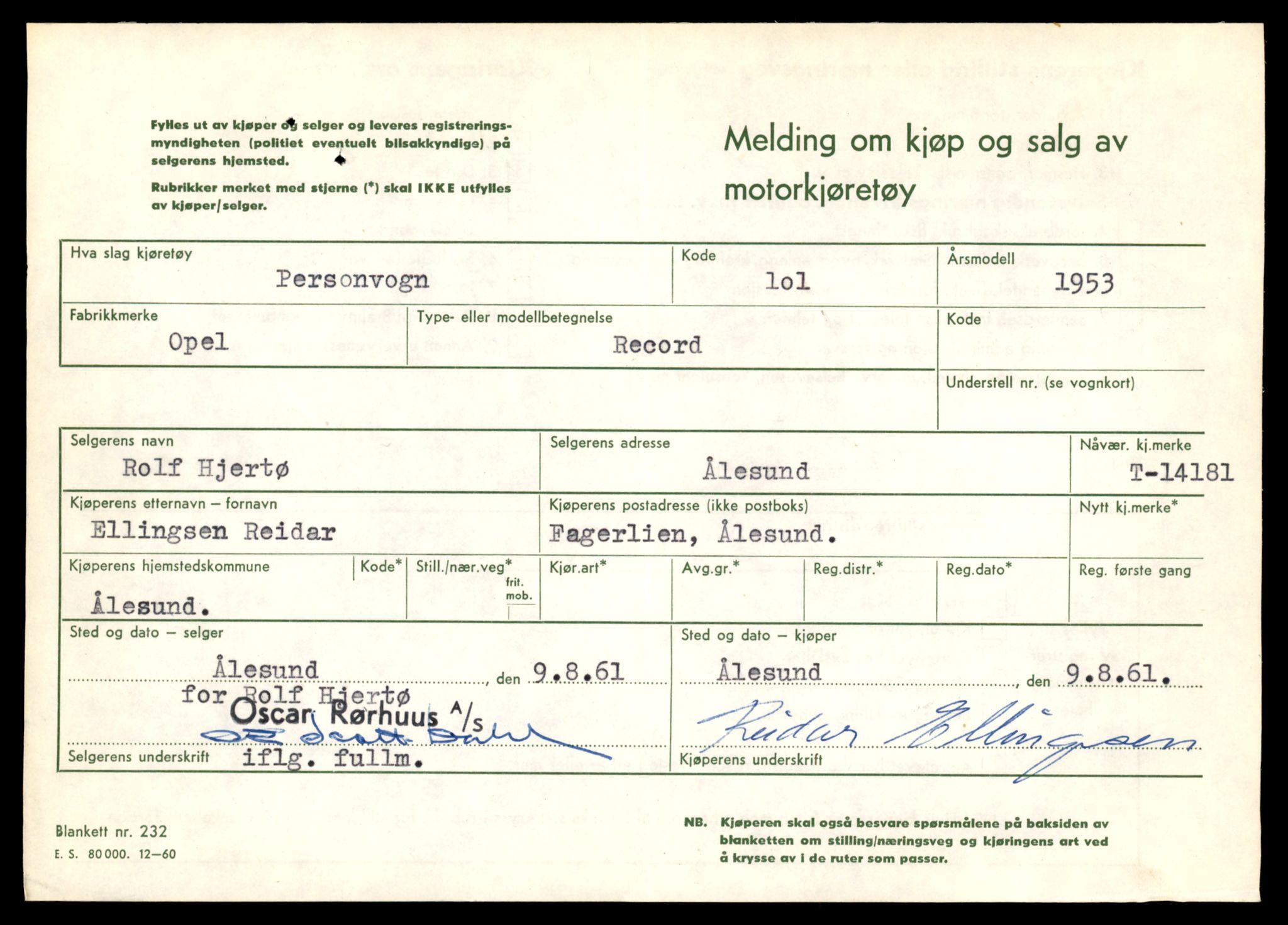 Møre og Romsdal vegkontor - Ålesund trafikkstasjon, AV/SAT-A-4099/F/Fe/L0043: Registreringskort for kjøretøy T 14080 - T 14204, 1927-1998, s. 2641