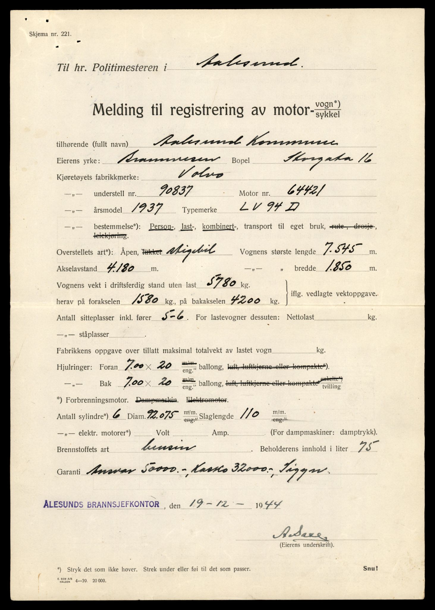 Møre og Romsdal vegkontor - Ålesund trafikkstasjon, AV/SAT-A-4099/F/Fe/L0001: Registreringskort for kjøretøy T 3 - T 127, 1927-1998, s. 1471