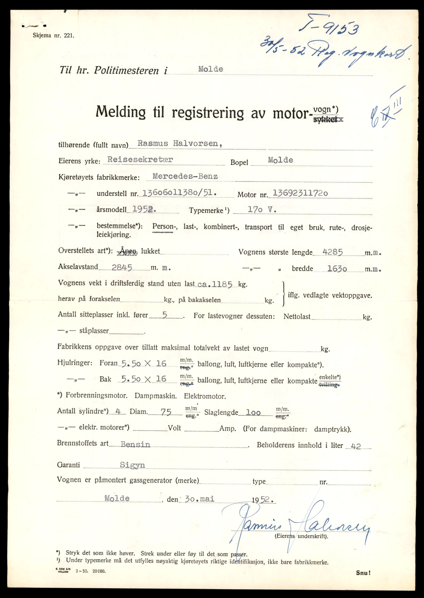 Møre og Romsdal vegkontor - Ålesund trafikkstasjon, AV/SAT-A-4099/F/Fe/L0049: Registreringskort for kjøretøy T 14864 - T 18613, 1927-1998, s. 2623