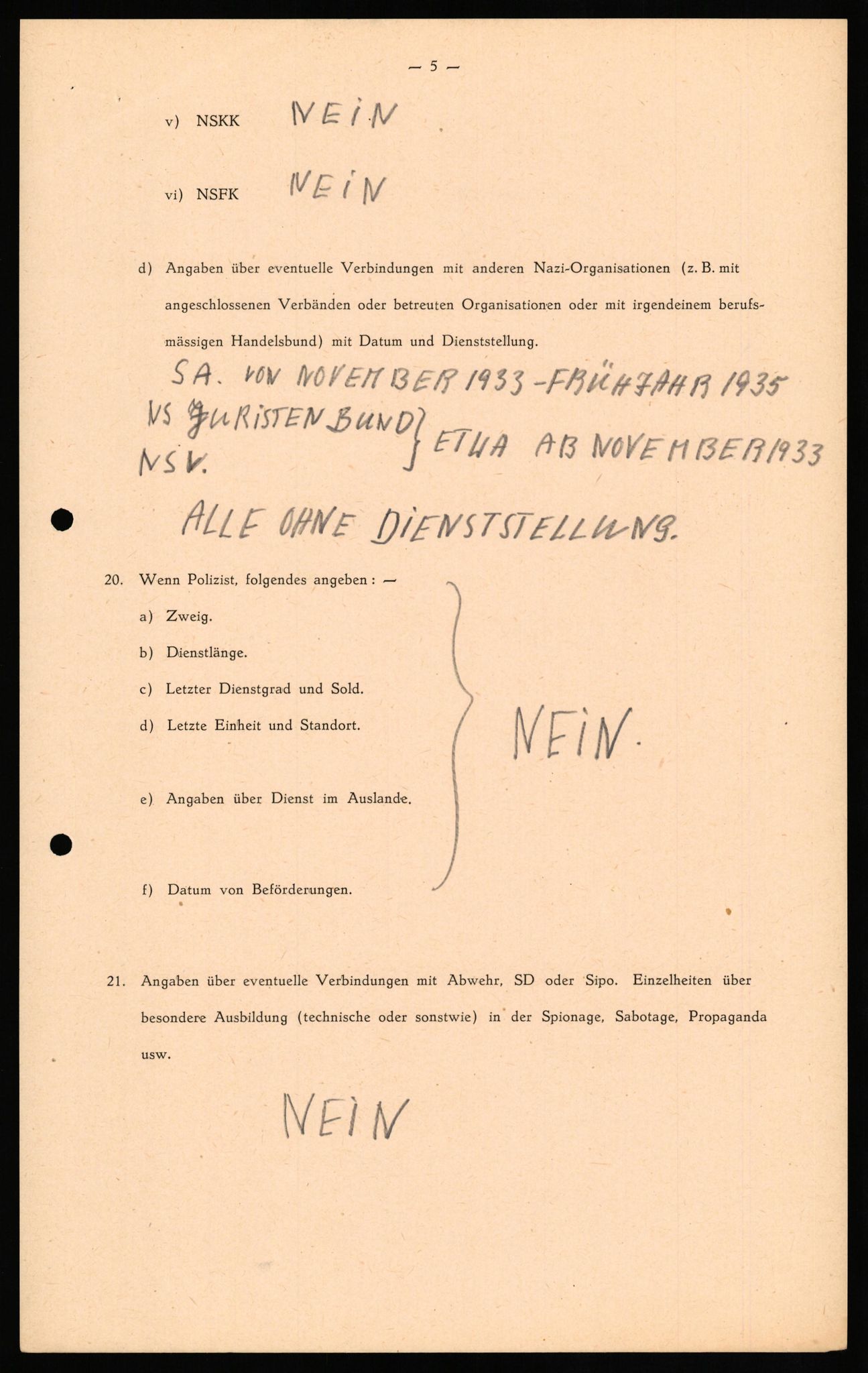 Forsvaret, Forsvarets overkommando II, AV/RA-RAFA-3915/D/Db/L0026: CI Questionaires. Tyske okkupasjonsstyrker i Norge. Tyskere., 1945-1946, s. 43