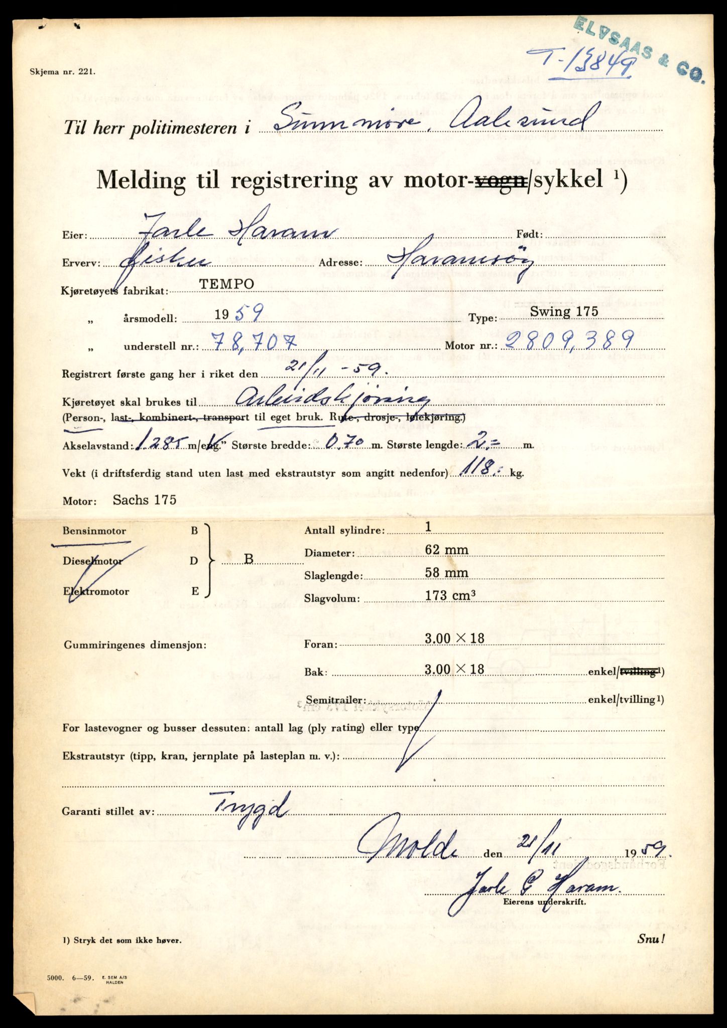 Møre og Romsdal vegkontor - Ålesund trafikkstasjon, AV/SAT-A-4099/F/Fe/L0041: Registreringskort for kjøretøy T 13710 - T 13905, 1927-1998, s. 2531