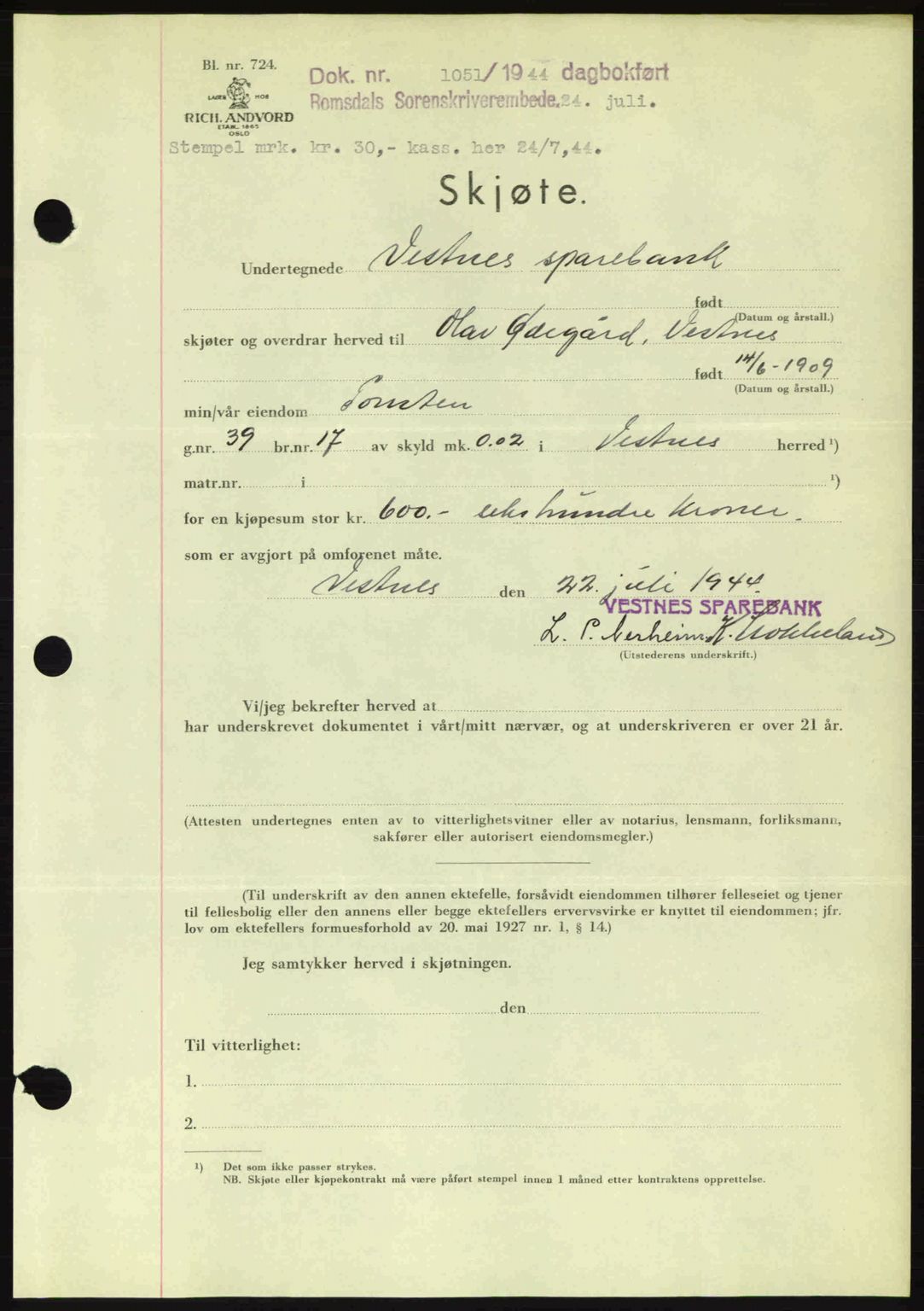 Romsdal sorenskriveri, AV/SAT-A-4149/1/2/2C: Pantebok nr. A16, 1944-1944, Dagboknr: 1051/1944