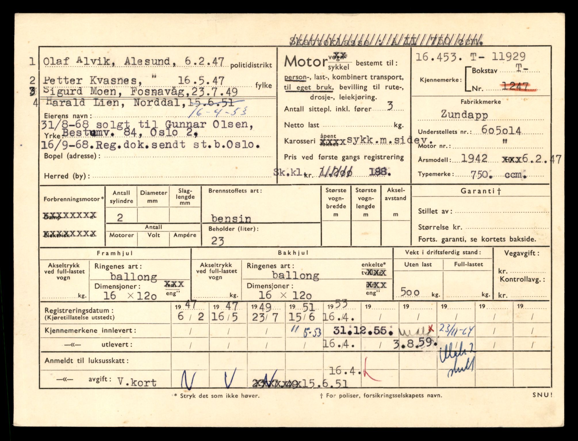 Møre og Romsdal vegkontor - Ålesund trafikkstasjon, AV/SAT-A-4099/F/Fe/L0031: Registreringskort for kjøretøy T 11800 - T 11996, 1927-1998, s. 2239