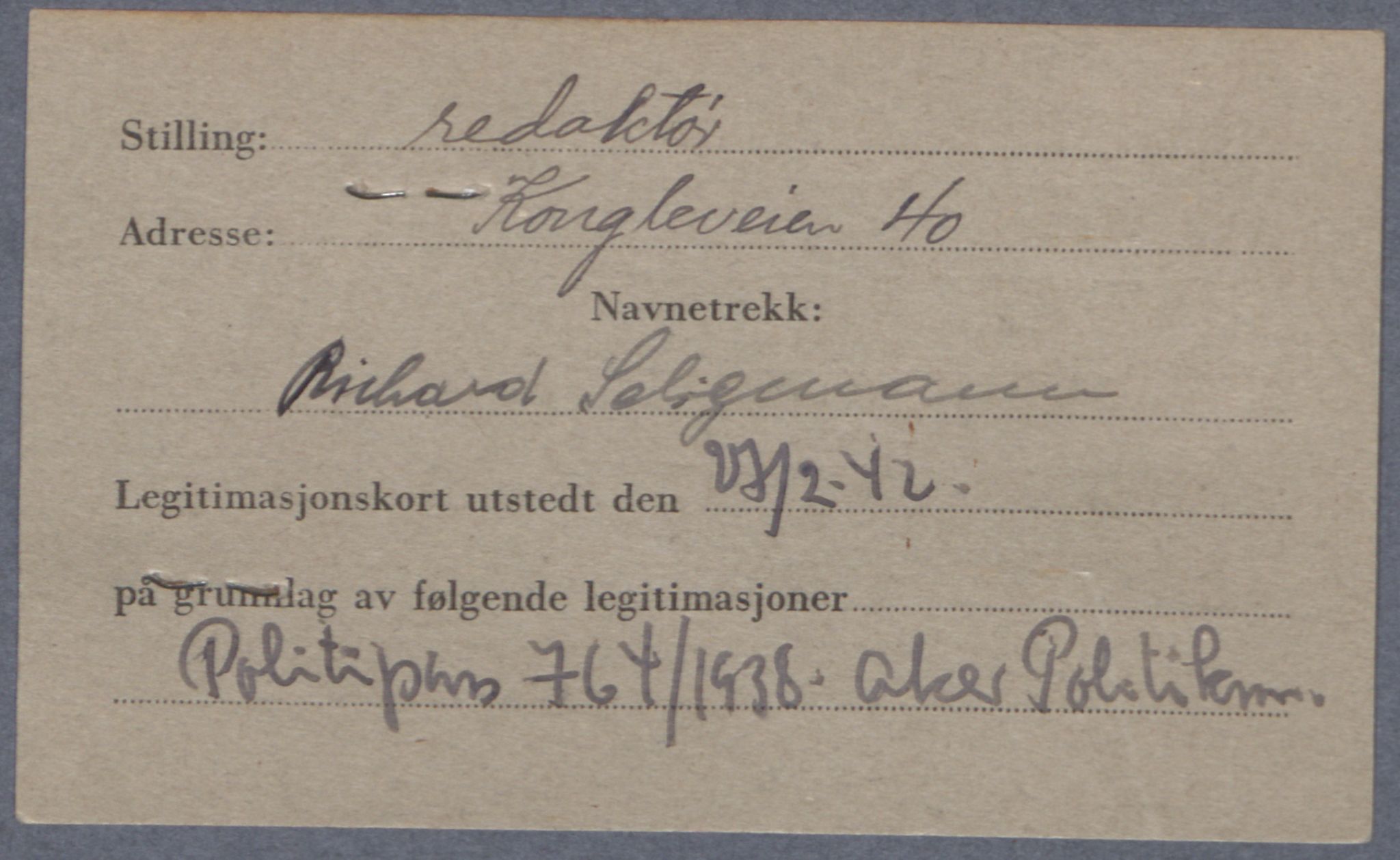 Sosialdepartementet, Våre Falne, AV/RA-S-1708/E/Ee/L0021A: Fotografier av jøder på legitimasjonskort (1941-42), 1941-1942, s. 314