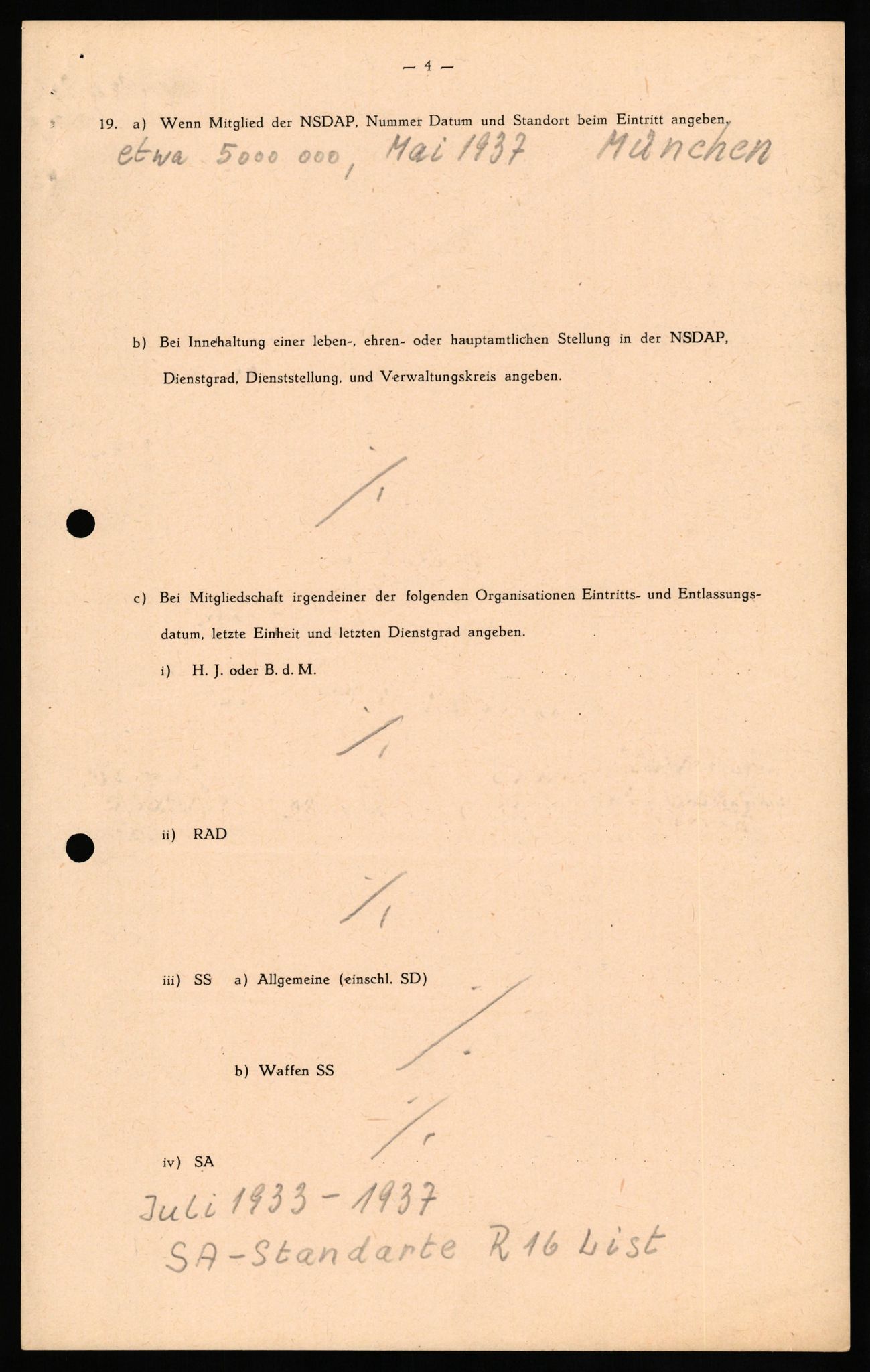 Forsvaret, Forsvarets overkommando II, AV/RA-RAFA-3915/D/Db/L0029: CI Questionaires. Tyske okkupasjonsstyrker i Norge. Tyskere., 1945-1946, s. 39