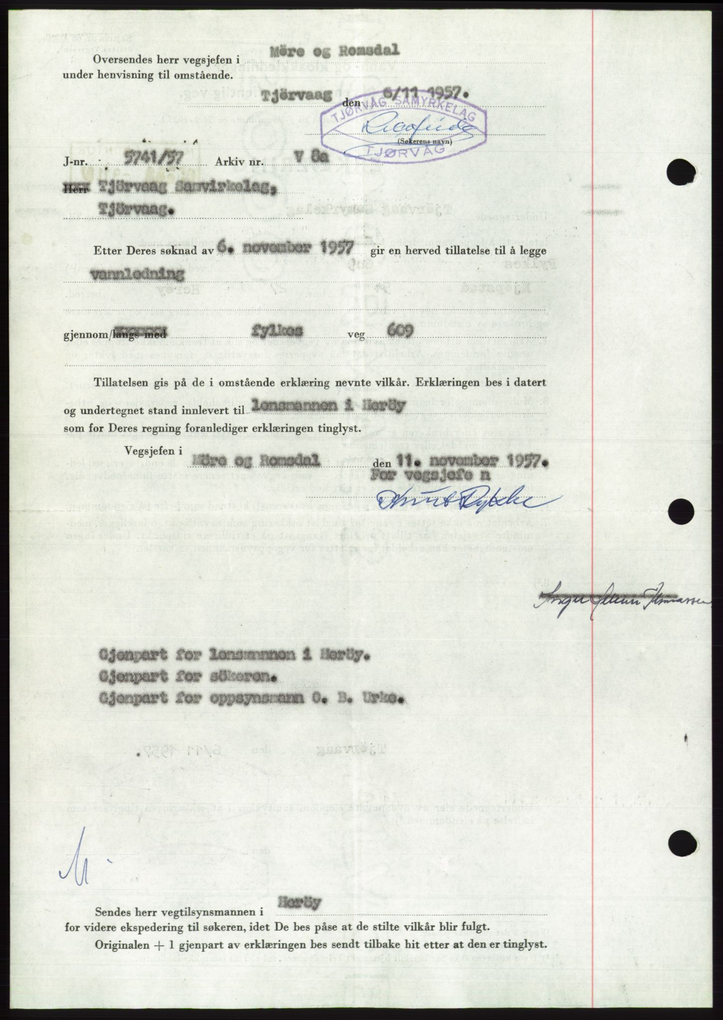 Søre Sunnmøre sorenskriveri, AV/SAT-A-4122/1/2/2C/L0108: Pantebok nr. 34A, 1957-1958, Dagboknr: 2901/1957