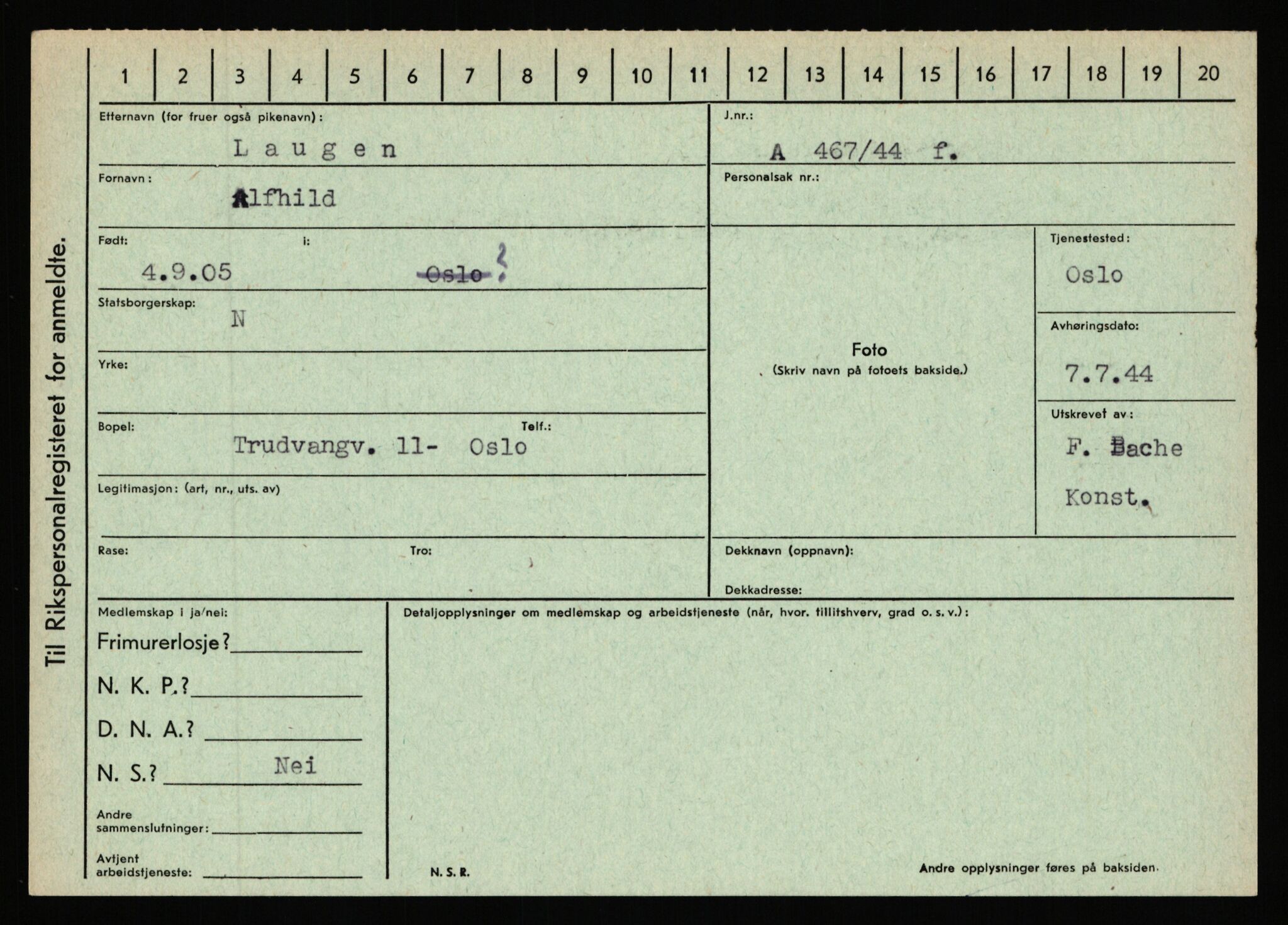 Statspolitiet - Hovedkontoret / Osloavdelingen, AV/RA-S-1329/C/Ca/L0009: Knutsen - Limstrand, 1943-1945, s. 4016