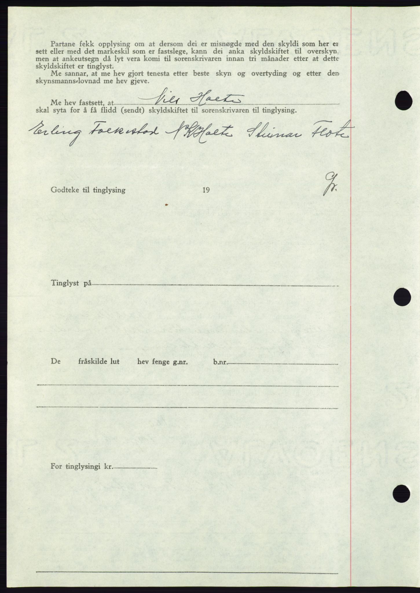 Søre Sunnmøre sorenskriveri, AV/SAT-A-4122/1/2/2C/L0077: Pantebok nr. 3A, 1945-1946, Dagboknr: 807/1945