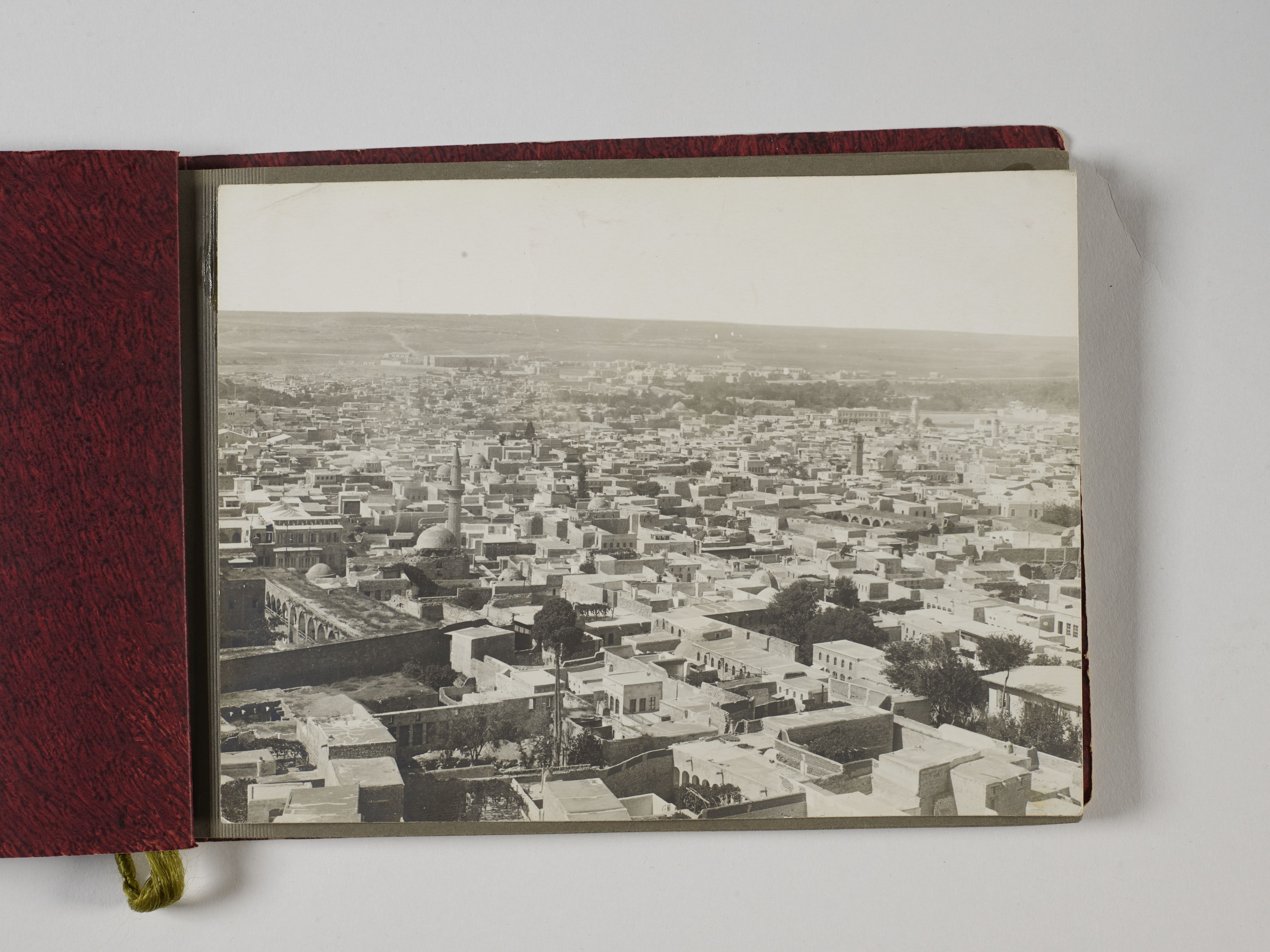 Kvinnelige Misjonsarbeidere, AV/RA-PA-0699/U/L0033/0004: Fotoalbum / Fotoalbum Libanon og Syria, Bodil Biørn, 1926-1934