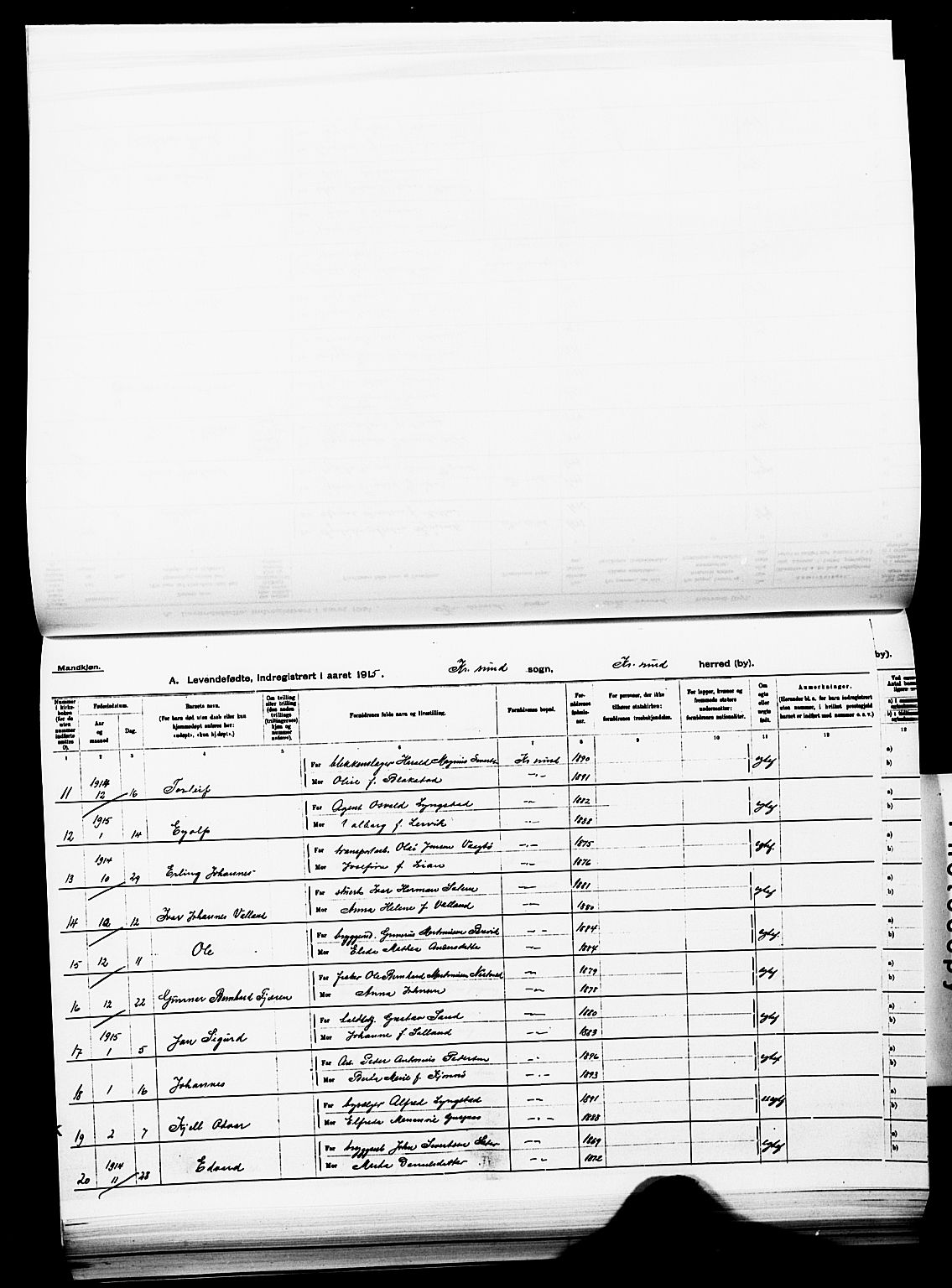 Ministerialprotokoller, klokkerbøker og fødselsregistre - Møre og Romsdal, AV/SAT-A-1454/572/L0861: Ministerialbok nr. 572D05, 1913-1920