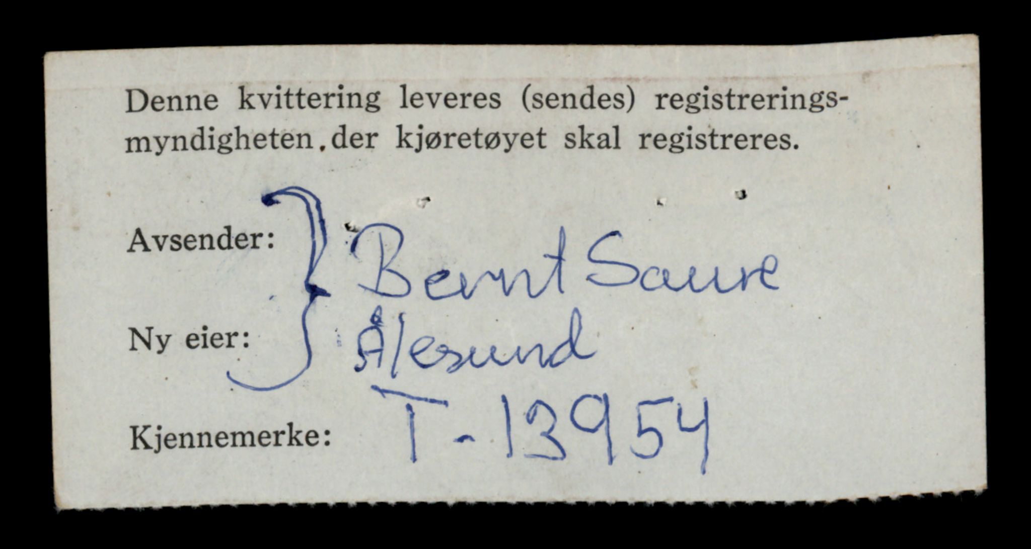 Møre og Romsdal vegkontor - Ålesund trafikkstasjon, AV/SAT-A-4099/F/Fe/L0042: Registreringskort for kjøretøy T 13906 - T 14079, 1927-1998, s. 818