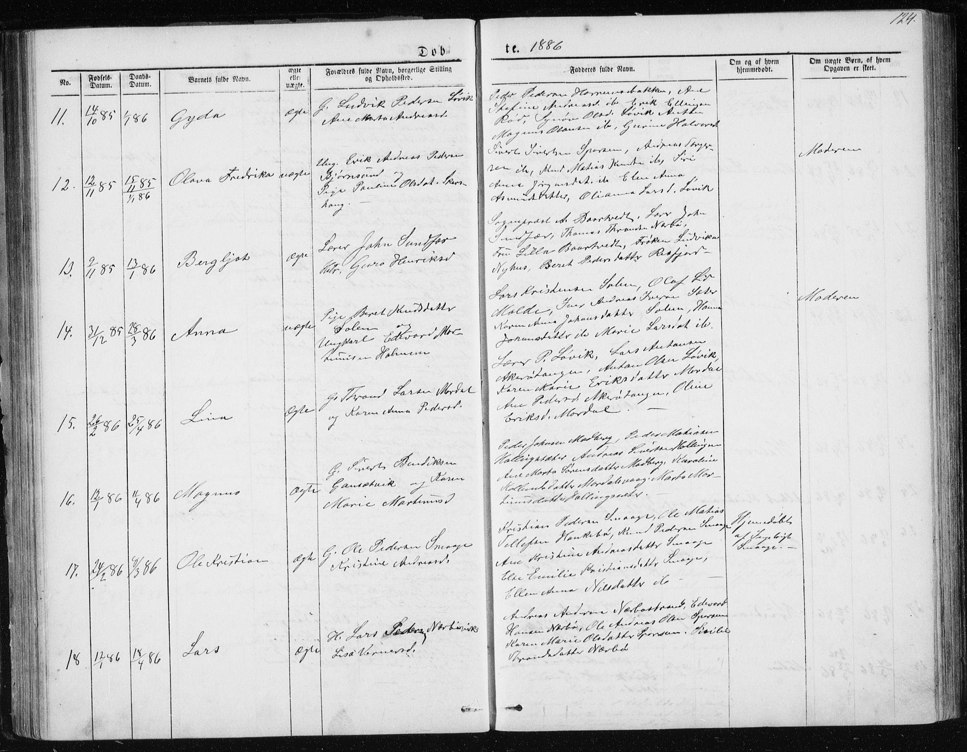 Ministerialprotokoller, klokkerbøker og fødselsregistre - Møre og Romsdal, AV/SAT-A-1454/560/L0724: Klokkerbok nr. 560C01, 1867-1892, s. 124