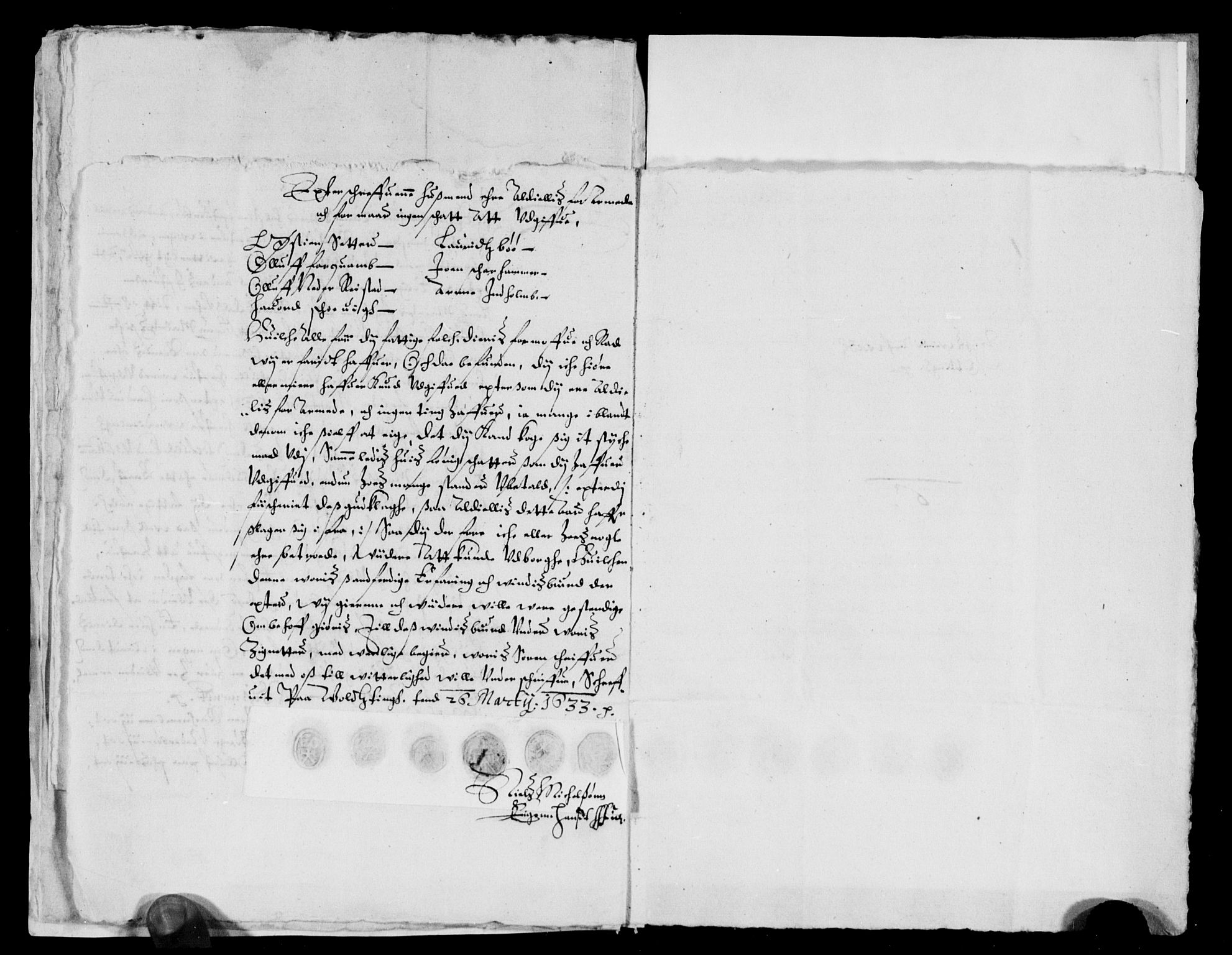 Rentekammeret inntil 1814, Reviderte regnskaper, Lensregnskaper, AV/RA-EA-5023/R/Rb/Rbw/L0050: Trondheim len, 1632-1633