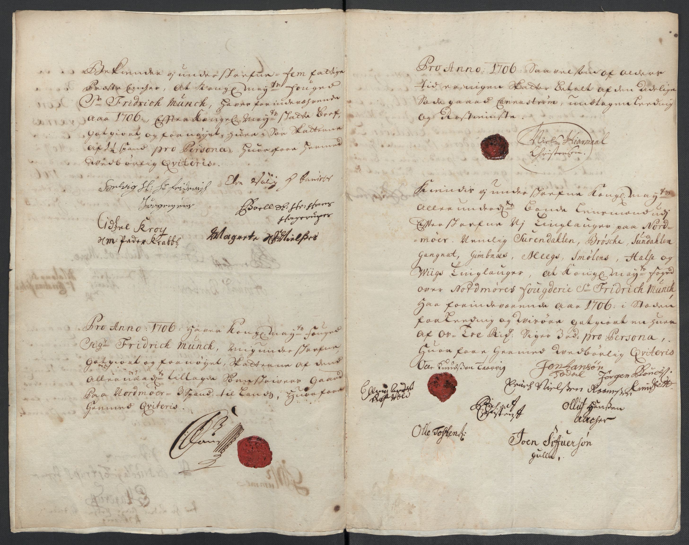 Rentekammeret inntil 1814, Reviderte regnskaper, Fogderegnskap, RA/EA-4092/R56/L3742: Fogderegnskap Nordmøre, 1706-1707, s. 116