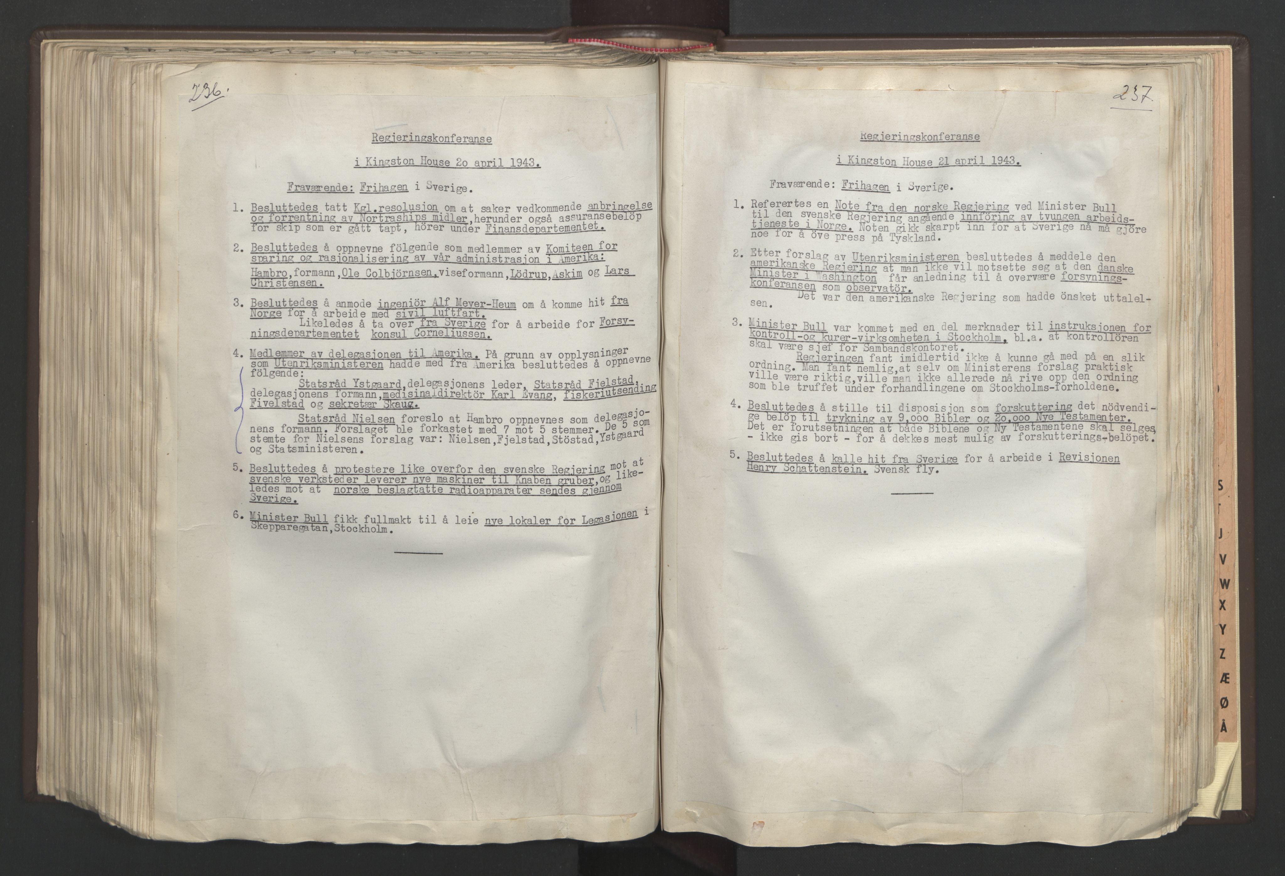 Statsministerens kontor, AV/RA-S-1005/A/Aa/L0002: Referat fra regjeringskonferanser, 1942-1943, s. 236-237