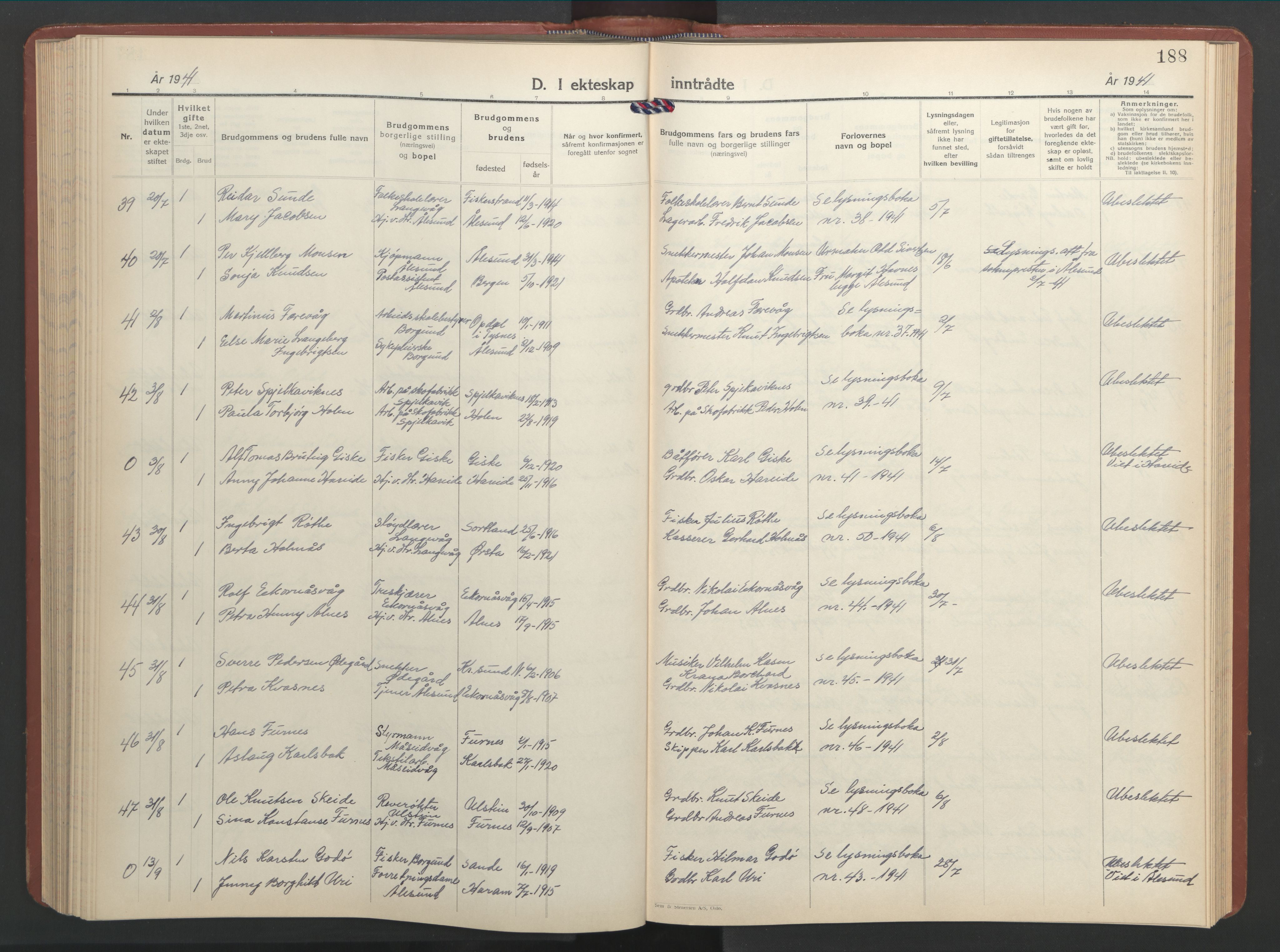 Ministerialprotokoller, klokkerbøker og fødselsregistre - Møre og Romsdal, SAT/A-1454/528/L0437: Klokkerbok nr. 528C18, 1939-1948, s. 188