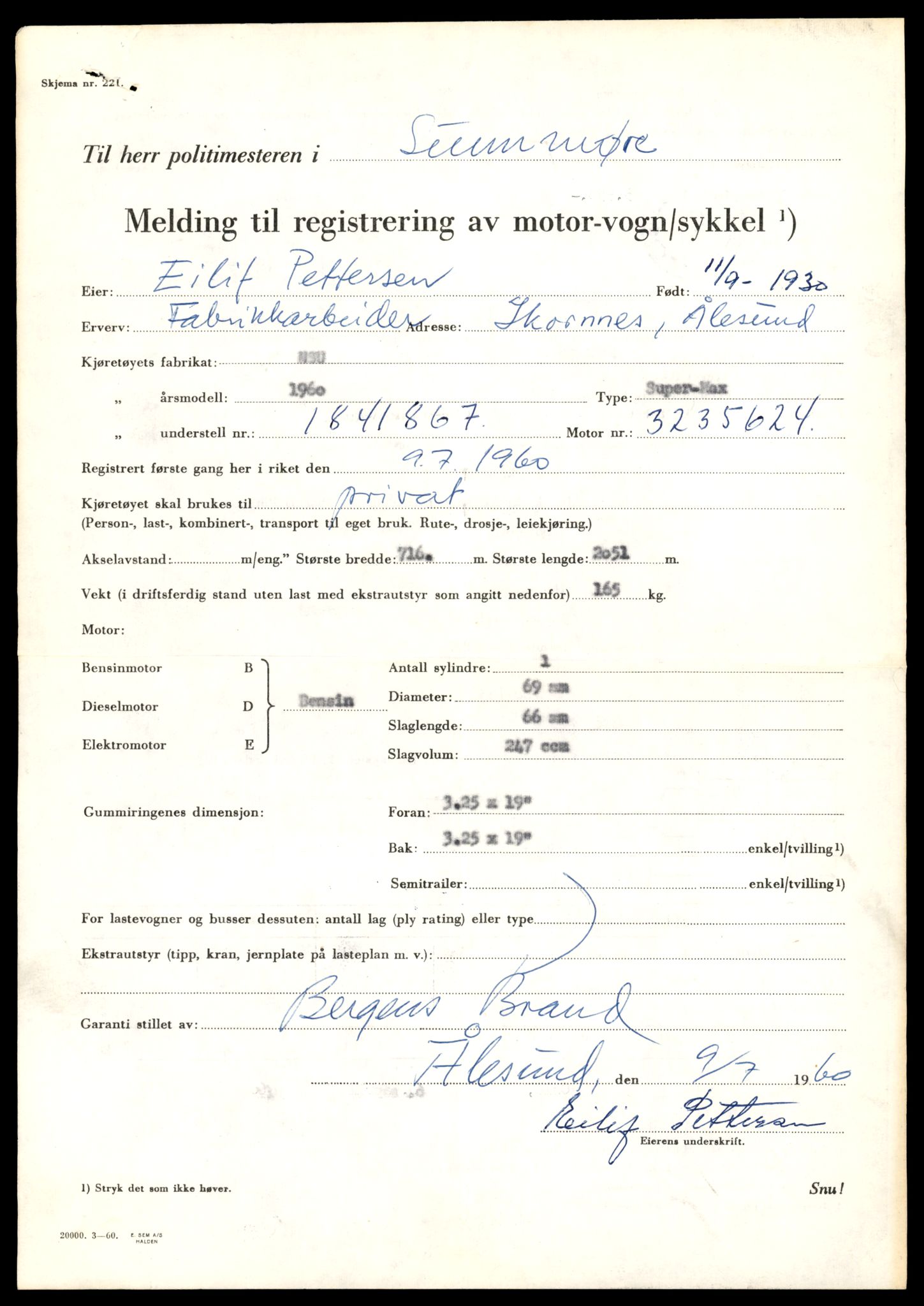 Møre og Romsdal vegkontor - Ålesund trafikkstasjon, AV/SAT-A-4099/F/Fe/L0041: Registreringskort for kjøretøy T 13710 - T 13905, 1927-1998, s. 2963