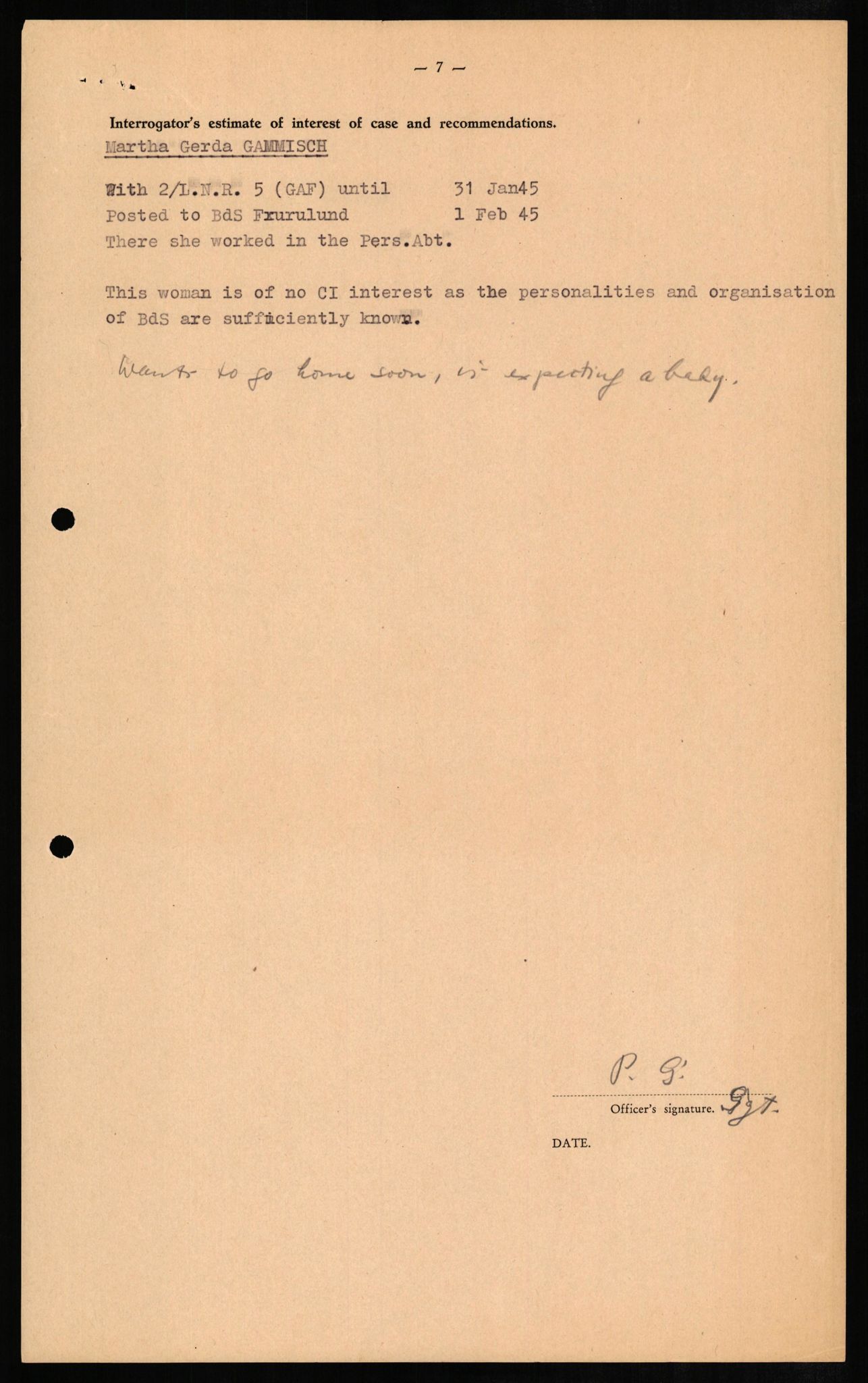 Forsvaret, Forsvarets overkommando II, AV/RA-RAFA-3915/D/Db/L0009: CI Questionaires. Tyske okkupasjonsstyrker i Norge. Tyskere., 1945-1946, s. 131