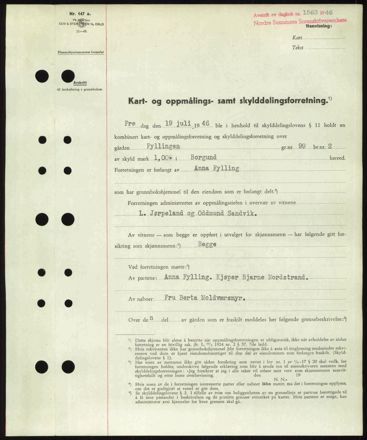 Nordre Sunnmøre sorenskriveri, SAT/A-0006/1/2/2C/2Ca: Pantebok nr. A22, 1946-1946, Dagboknr: 1563/1946