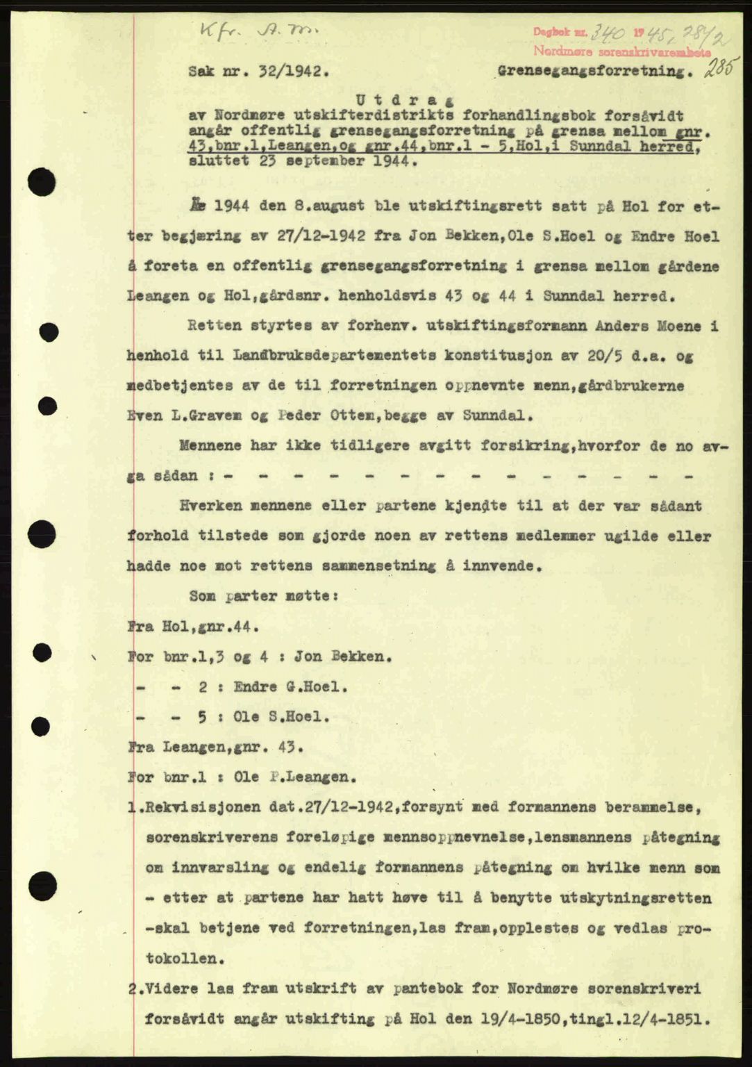 Nordmøre sorenskriveri, SAT/A-4132/1/2/2Ca: Pantebok nr. A99, 1945-1945, Dagboknr: 340/1945