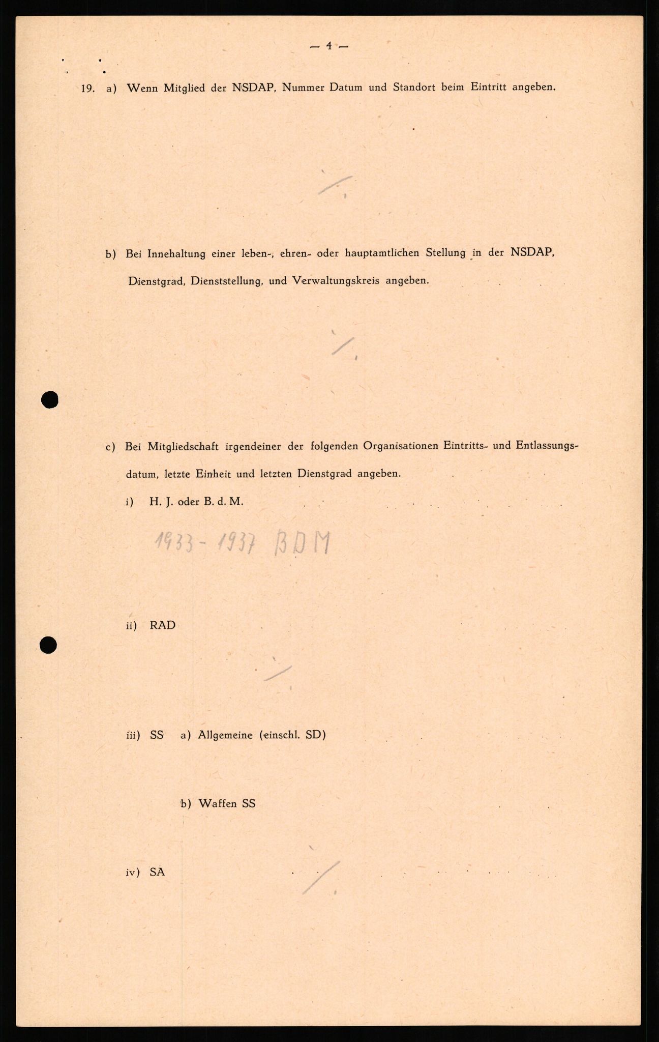 Forsvaret, Forsvarets overkommando II, RA/RAFA-3915/D/Db/L0022: CI Questionaires. Tyske okkupasjonsstyrker i Norge. Tyskere., 1945-1946, s. 455
