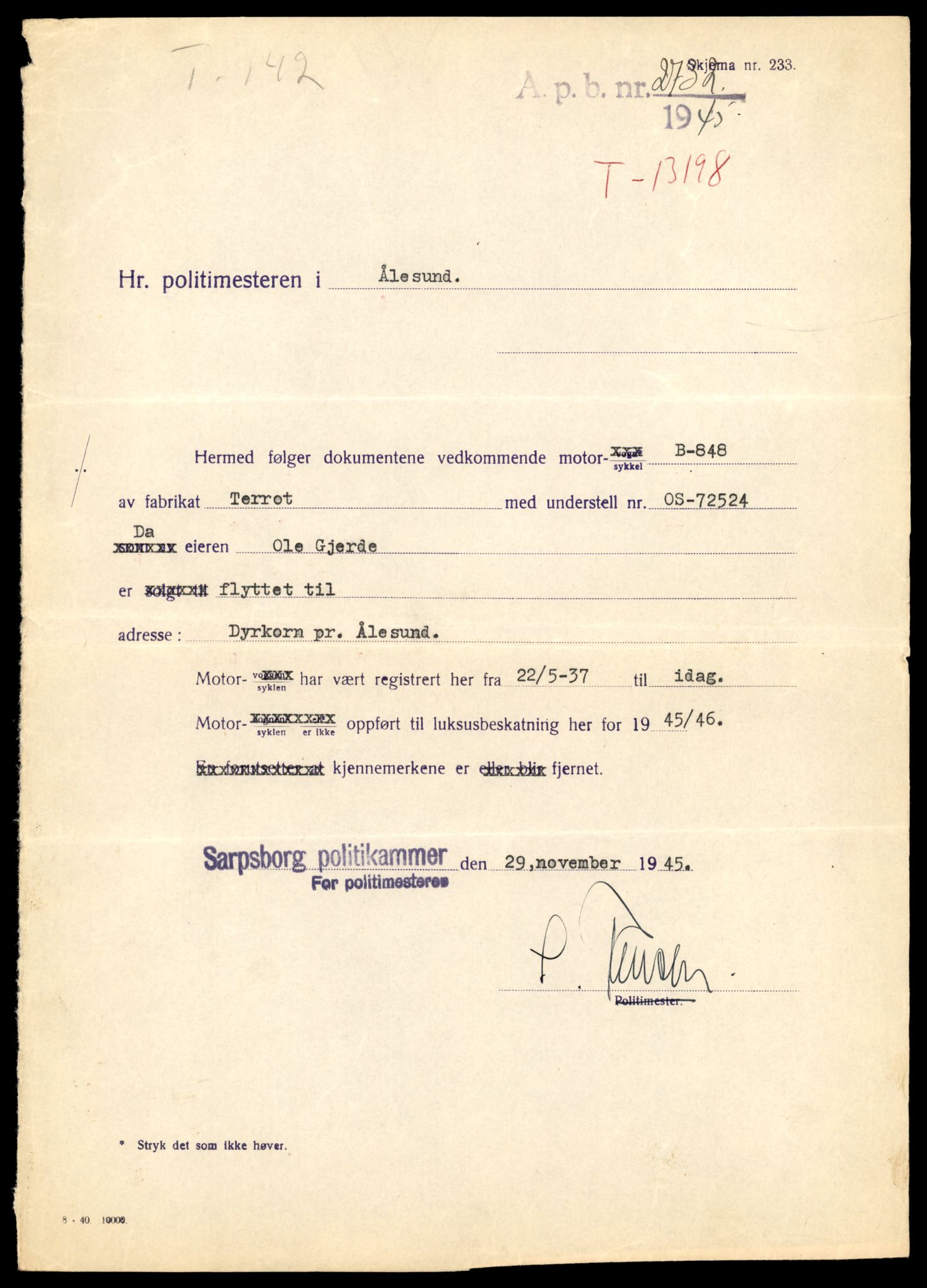 Møre og Romsdal vegkontor - Ålesund trafikkstasjon, AV/SAT-A-4099/F/Fe/L0038: Registreringskort for kjøretøy T 13180 - T 13360, 1927-1998, s. 285
