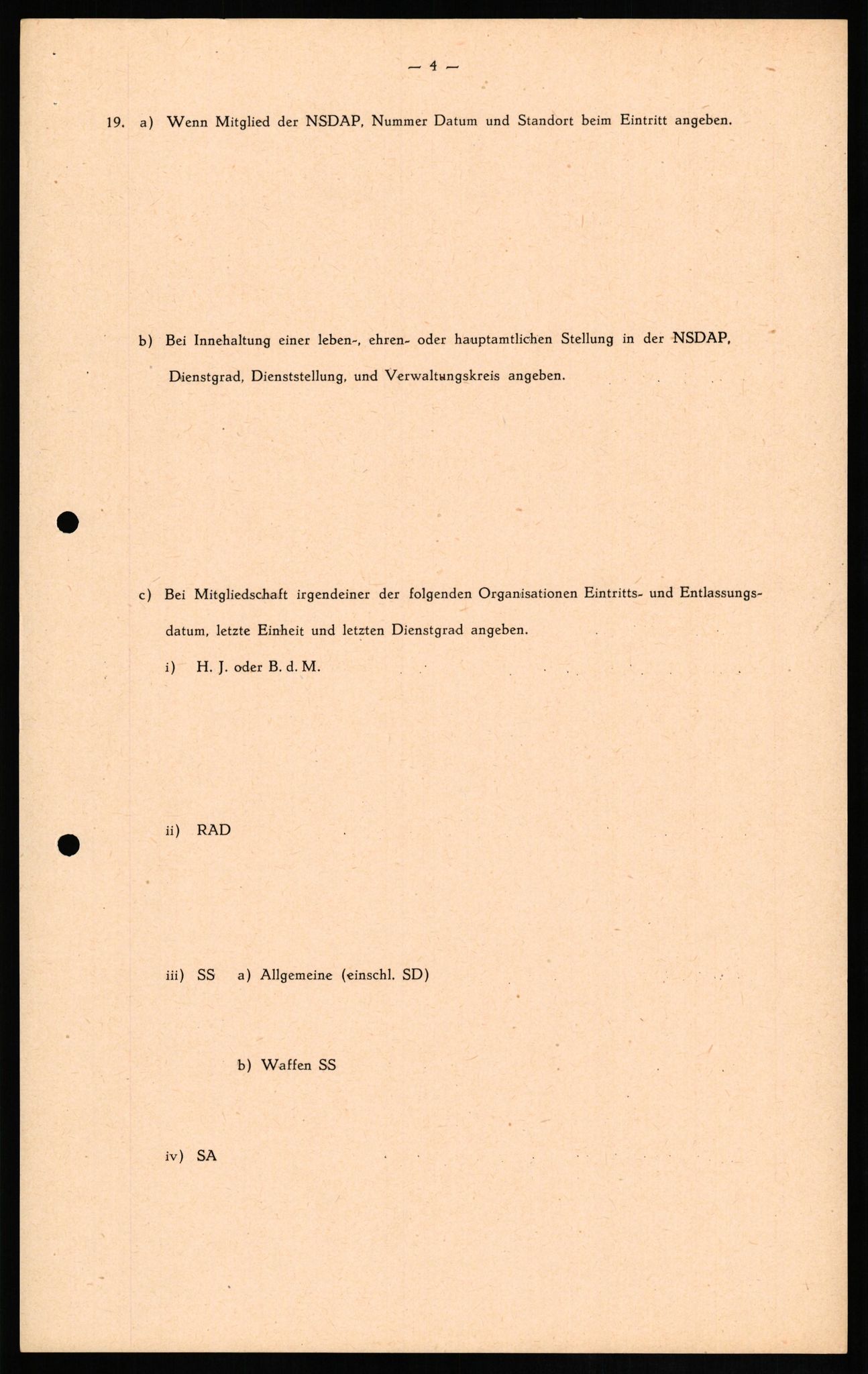 Forsvaret, Forsvarets overkommando II, RA/RAFA-3915/D/Db/L0014: CI Questionaires. Tyske okkupasjonsstyrker i Norge. Tyskere., 1945-1946, s. 429